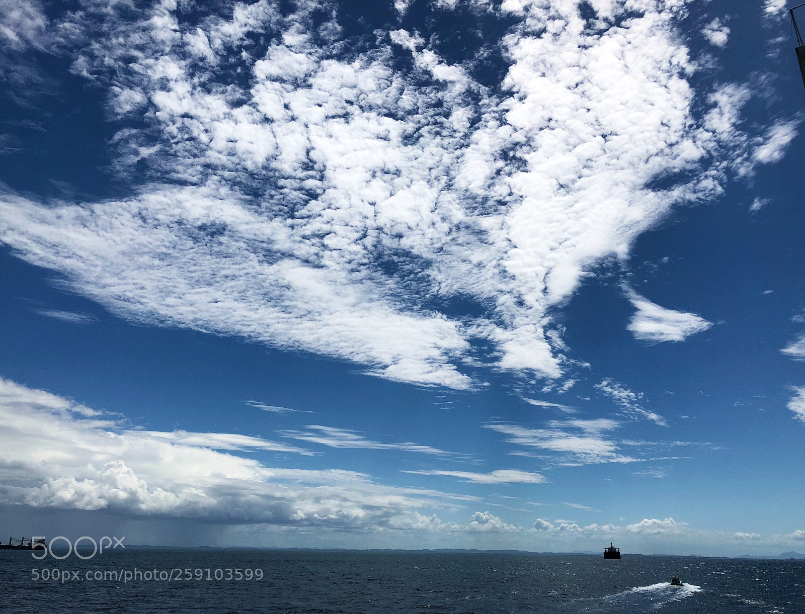 Apple iPhone 8 Plus sample photo. En route to gladstone photography