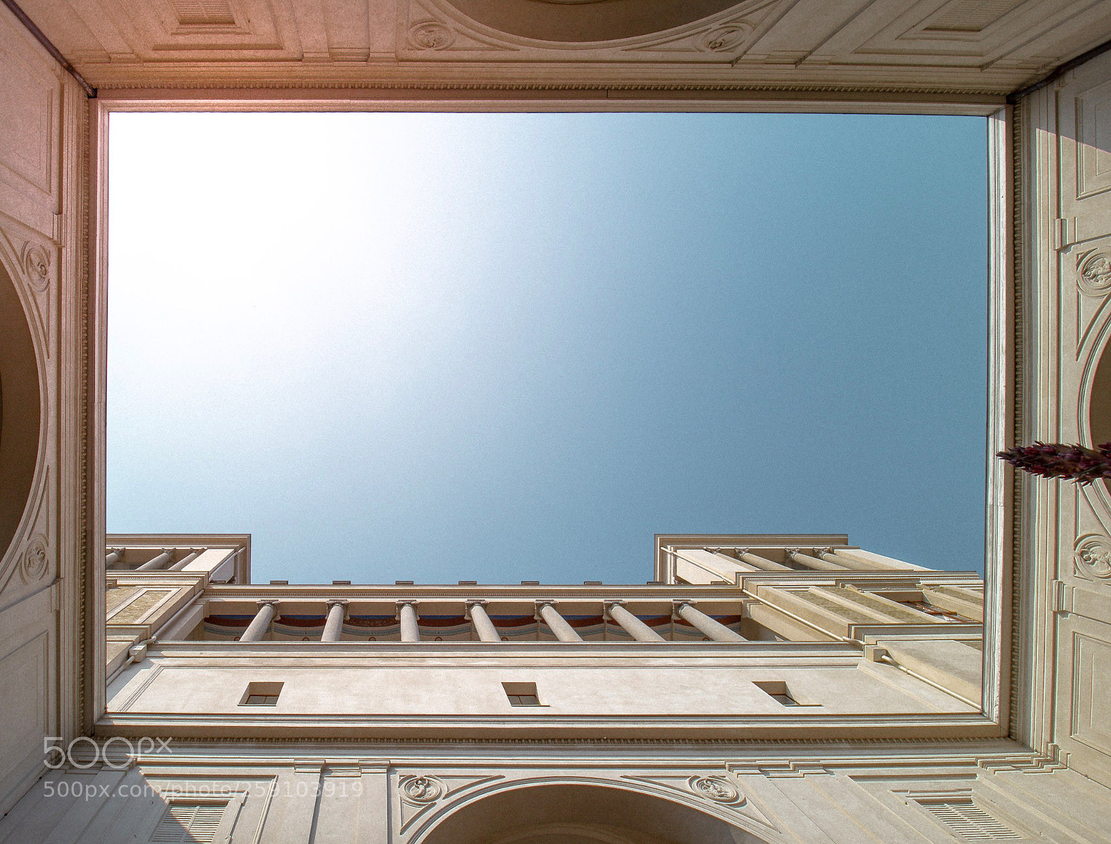 Canon EOS 600D (Rebel EOS T3i / EOS Kiss X5) sample photo. Look up @ orangerie potsdam photography