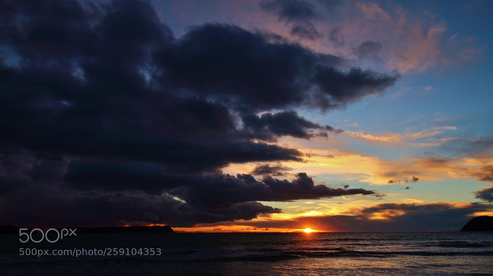 Canon EOS 7D sample photo. Stormy sunset photography
