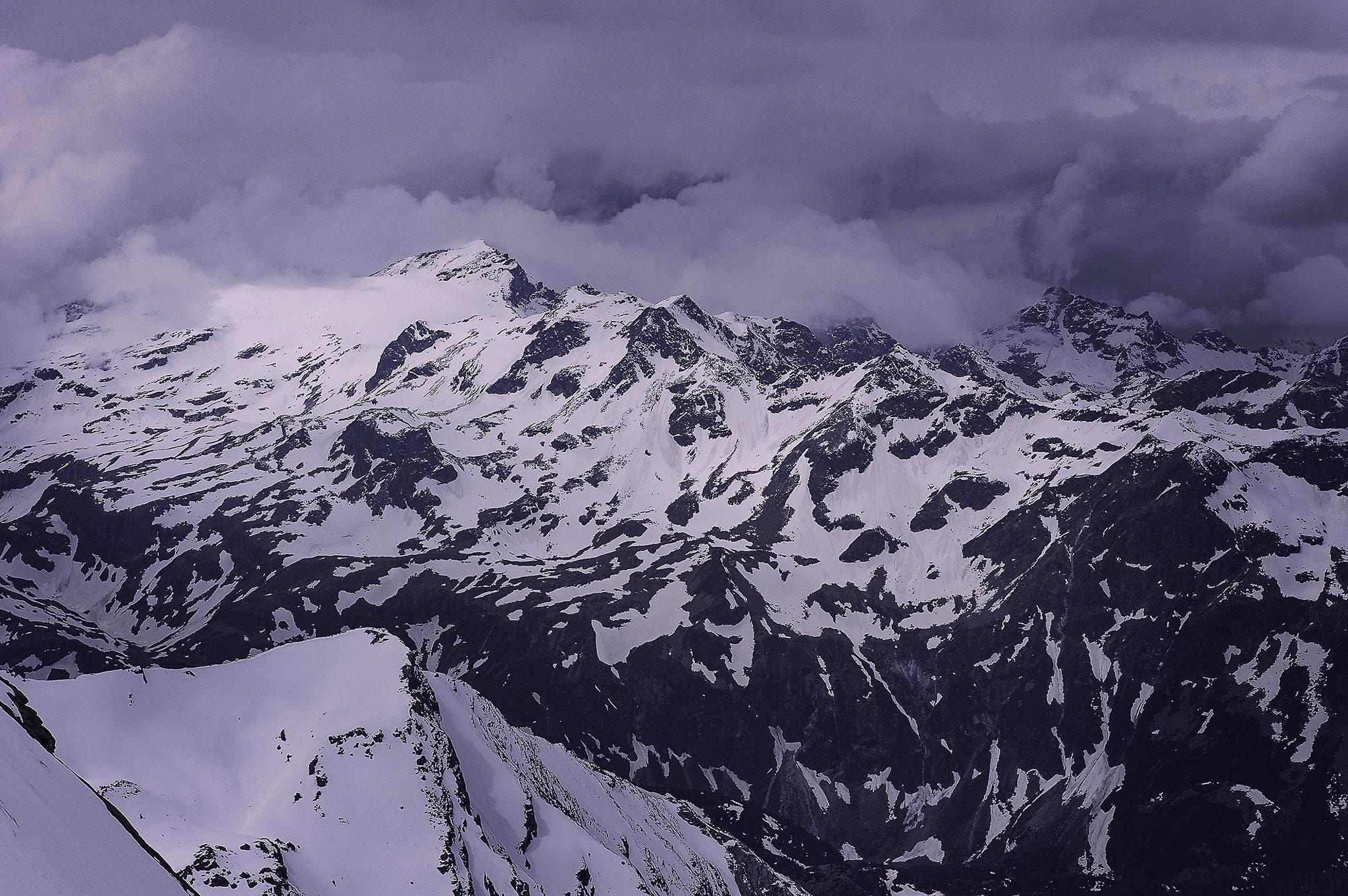 Leica M9 sample photo. Mountains photography