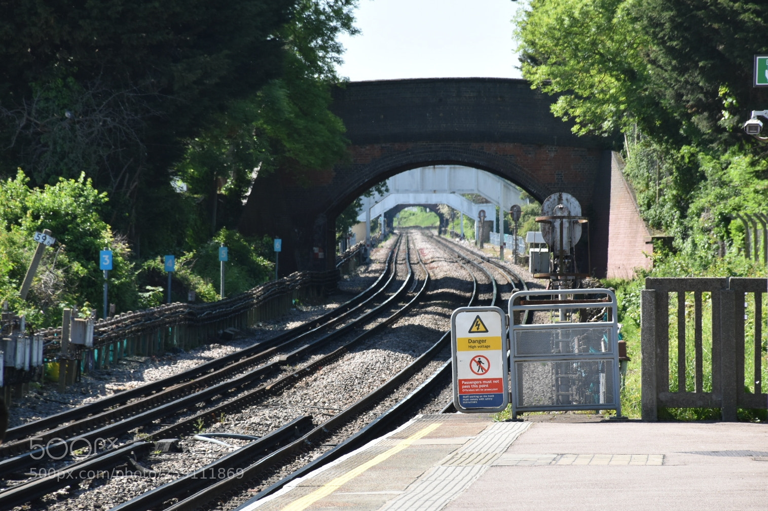 Nikon D5600 sample photo. Underground station photography