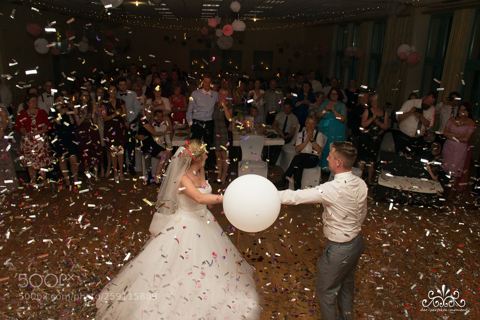 Nikon D800E sample photo. Weddingparty photography
