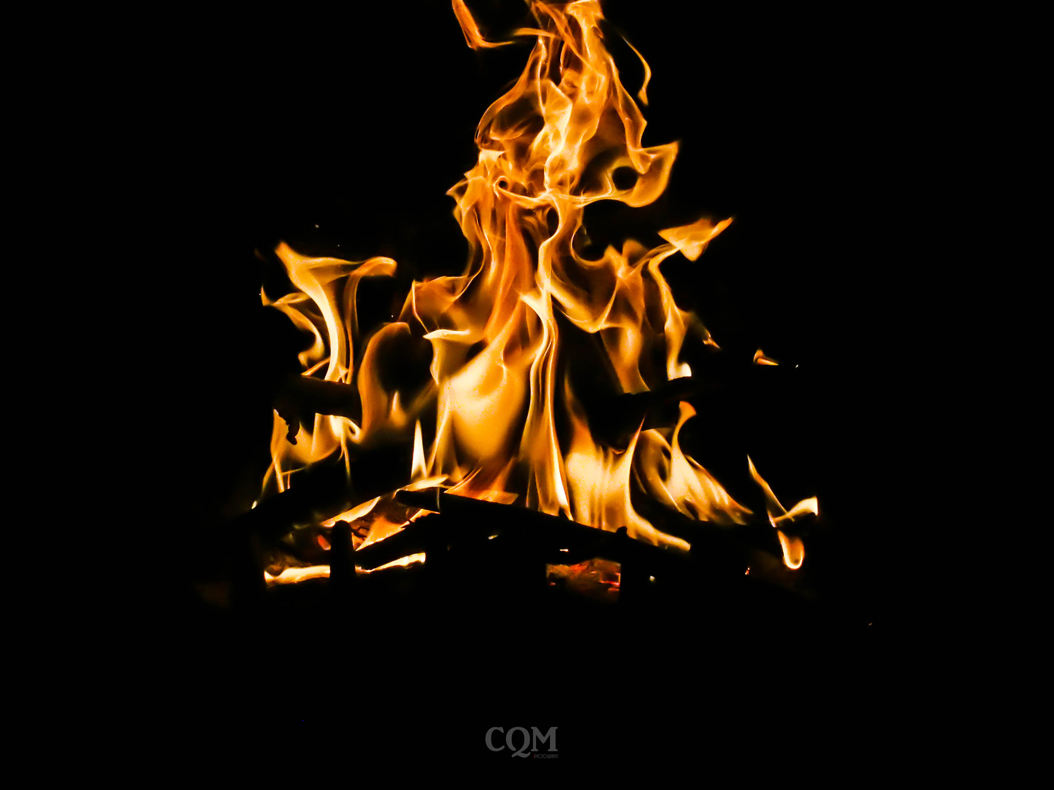 Olympus PEN E-P5 sample photo. Fire photography