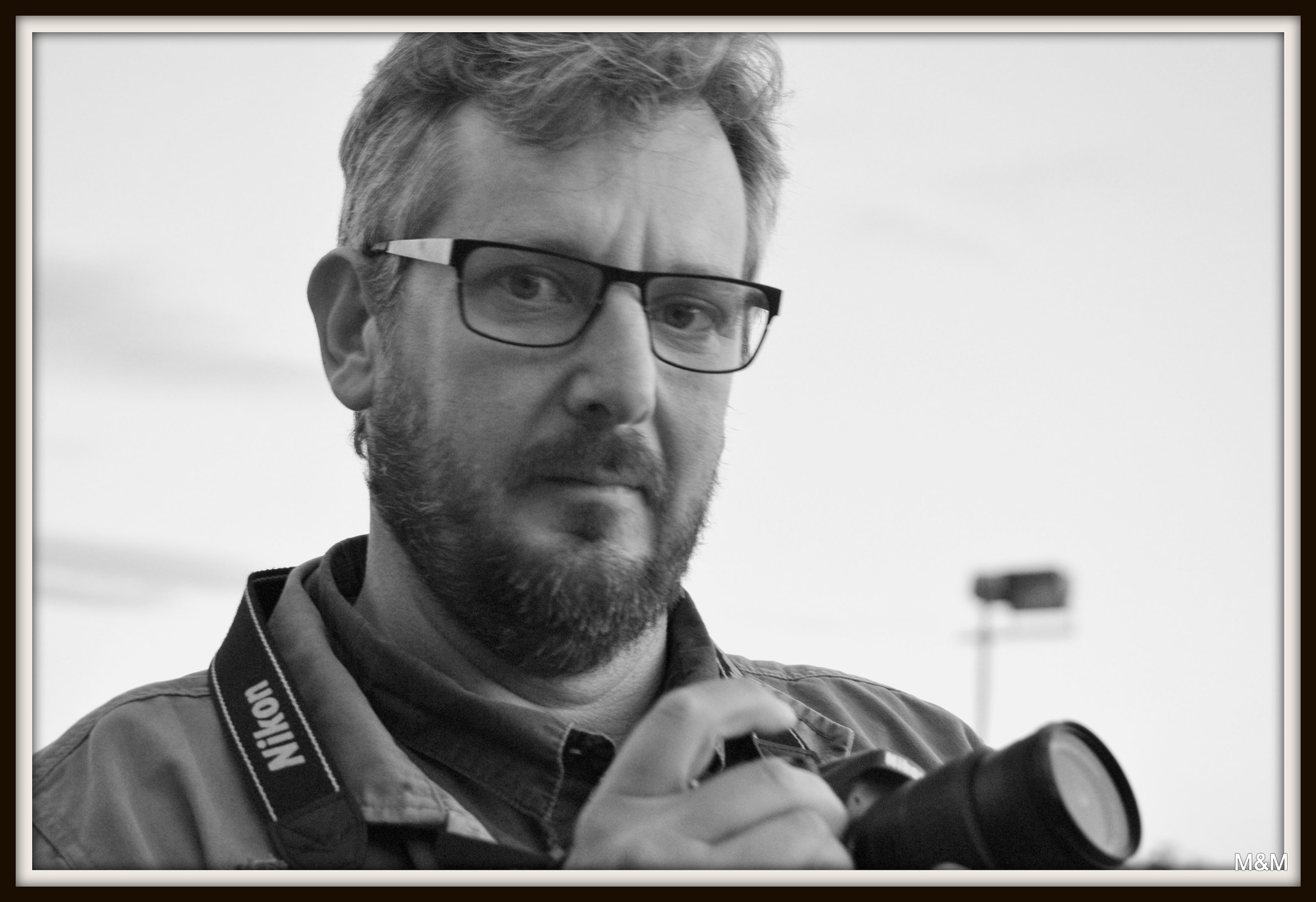 Nikon D3000 sample photo. Retrato de un fotógrafo photography