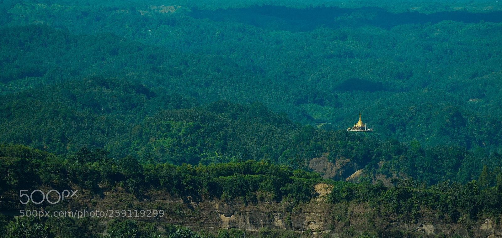 Nikon D5300 sample photo. Prayer demands tranquility... photography