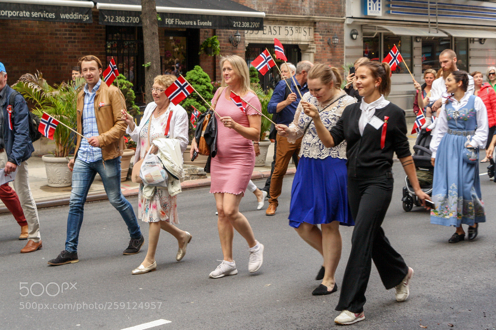 Canon EOS 1000D (EOS Digital Rebel XS / EOS Kiss F) sample photo. May 17 norwegian constitution day 2018 photography