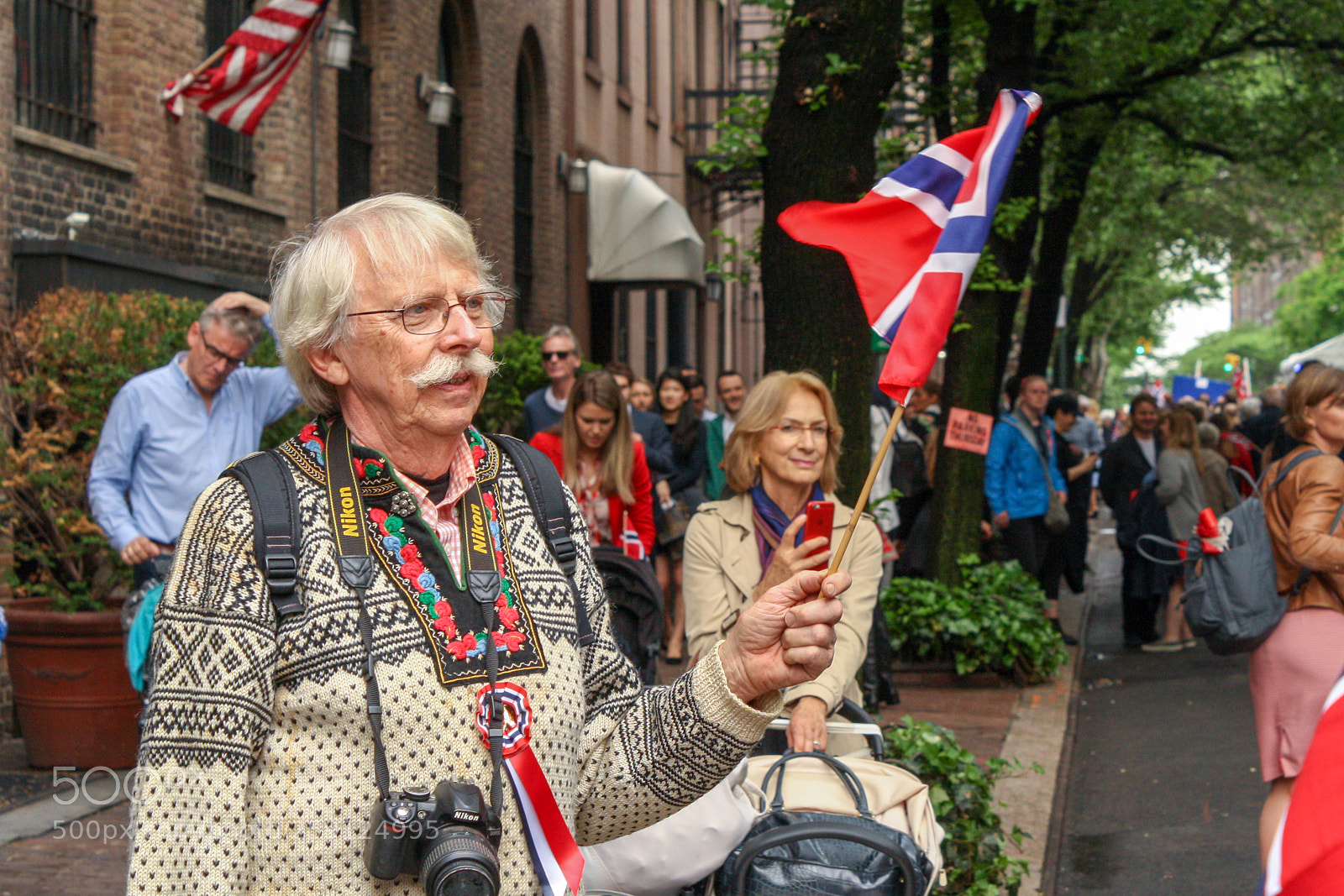 Canon EOS 1000D (EOS Digital Rebel XS / EOS Kiss F) sample photo. May 17 norwegian constitution day 2018 photography