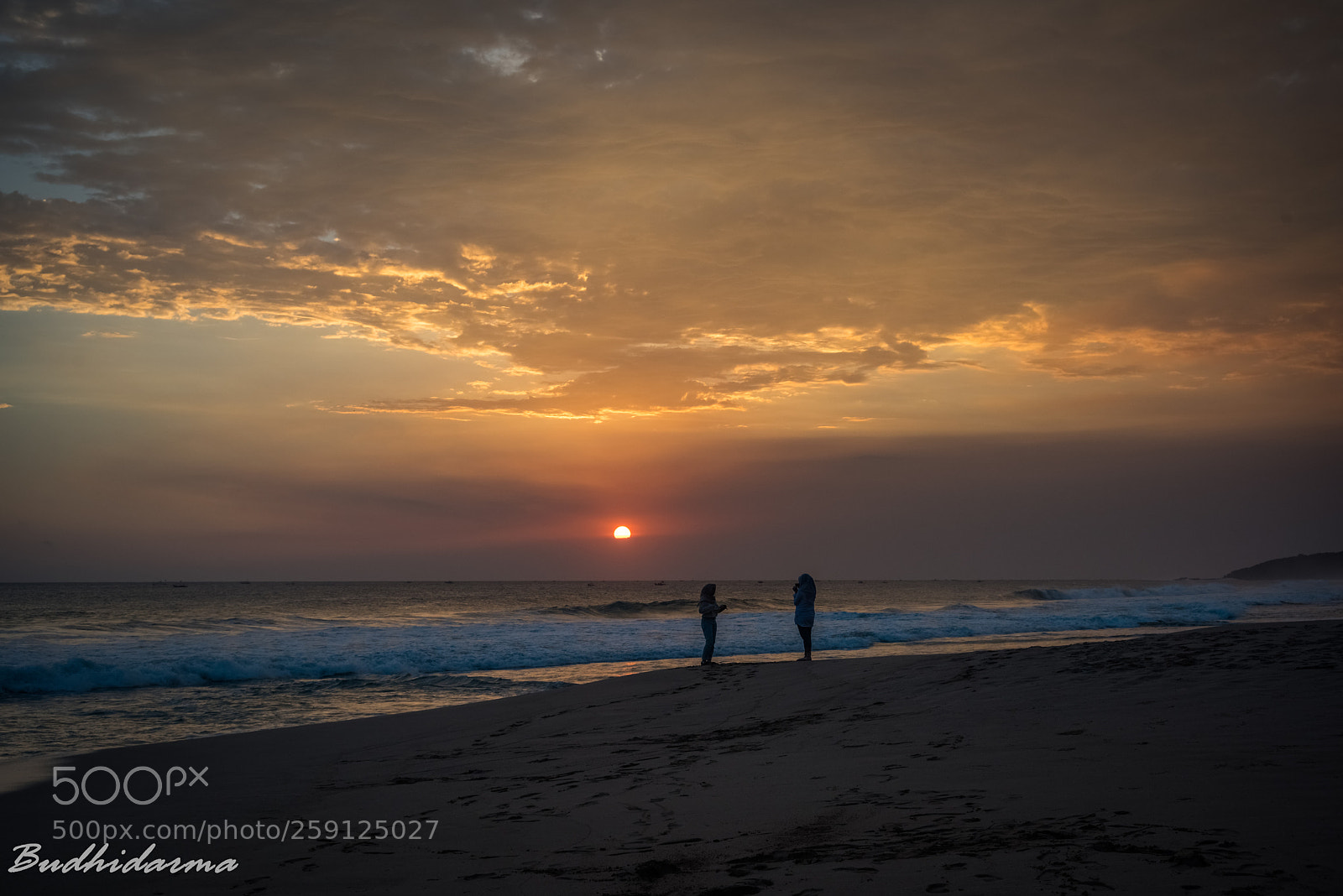 Nikon D810 sample photo. Ujung genteng photography