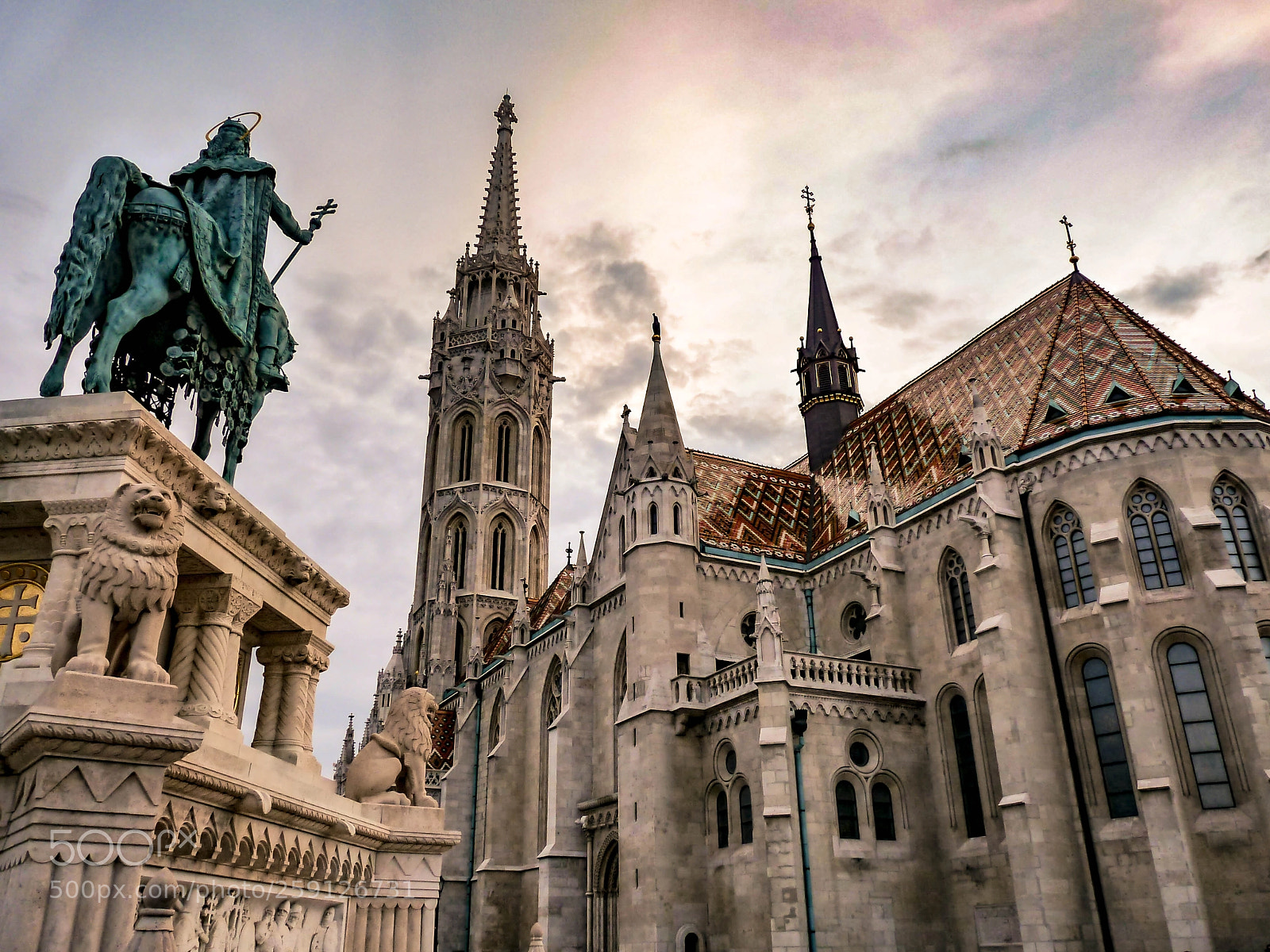 Panasonic Lumix DMC-FZ28 sample photo. King and church photography