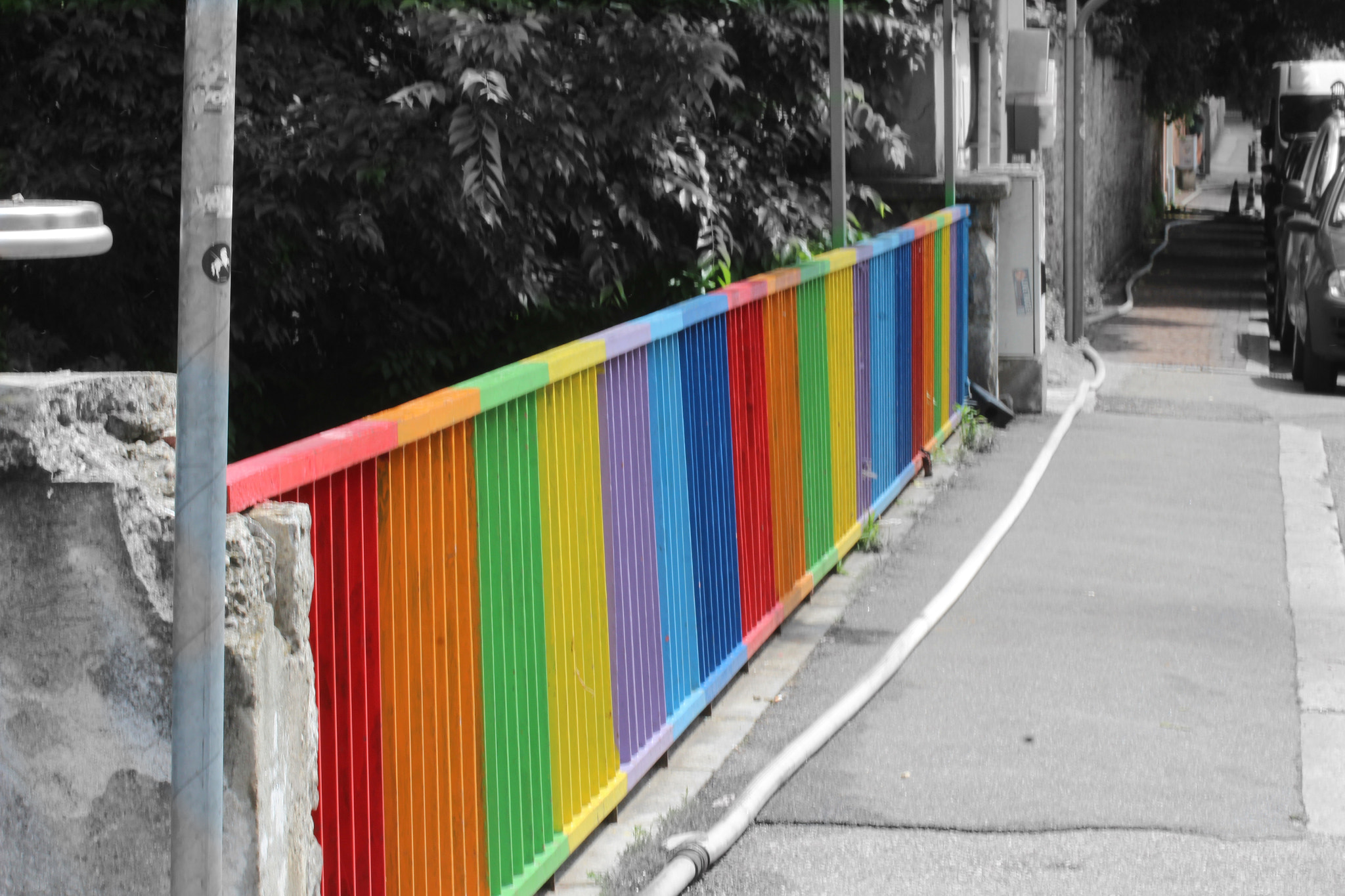 Canon EF 75-300mm F4.0-5.6 IS USM sample photo. Arcobaleno urbano photography