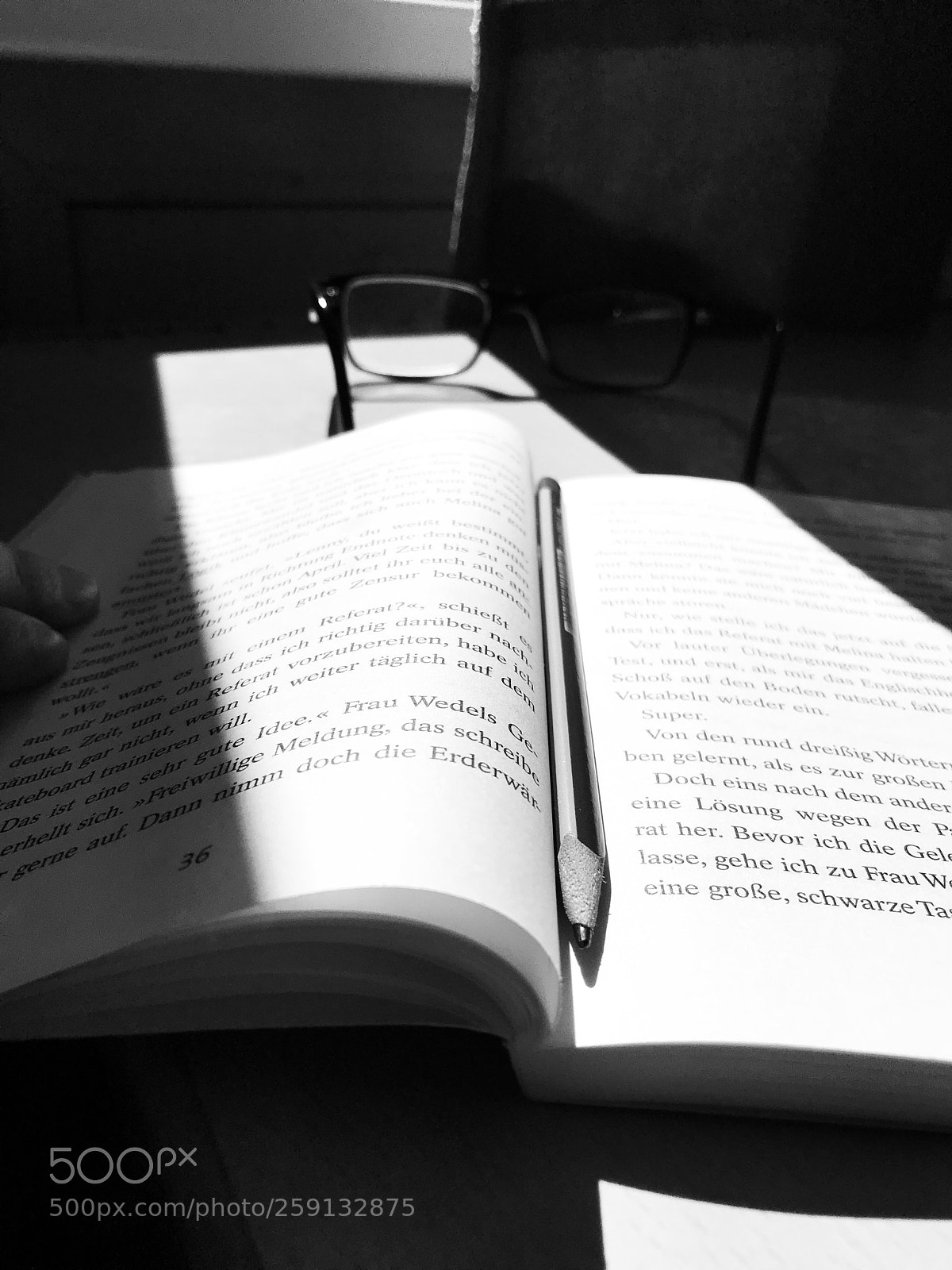 Apple iPhone 7 Plus sample photo. Books ? photography