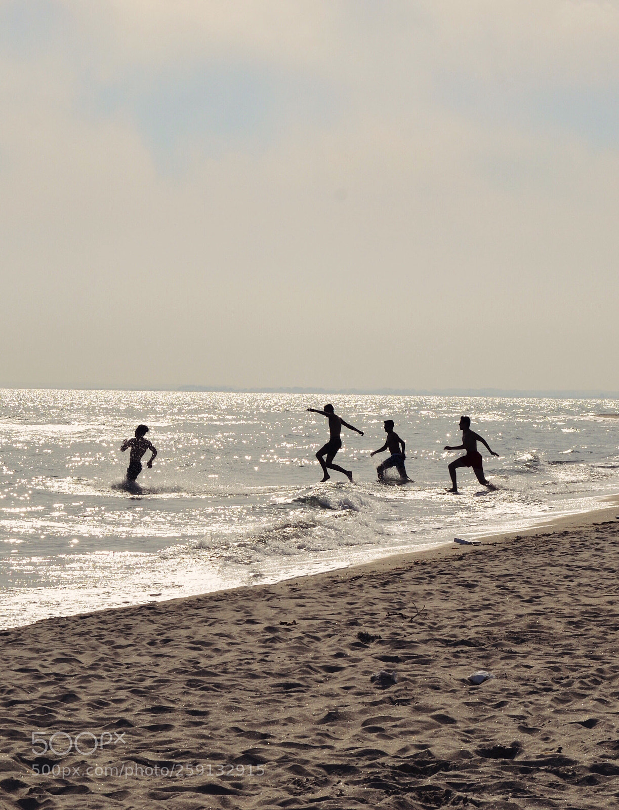 Nikon D3100 sample photo. That s how superheroes photography