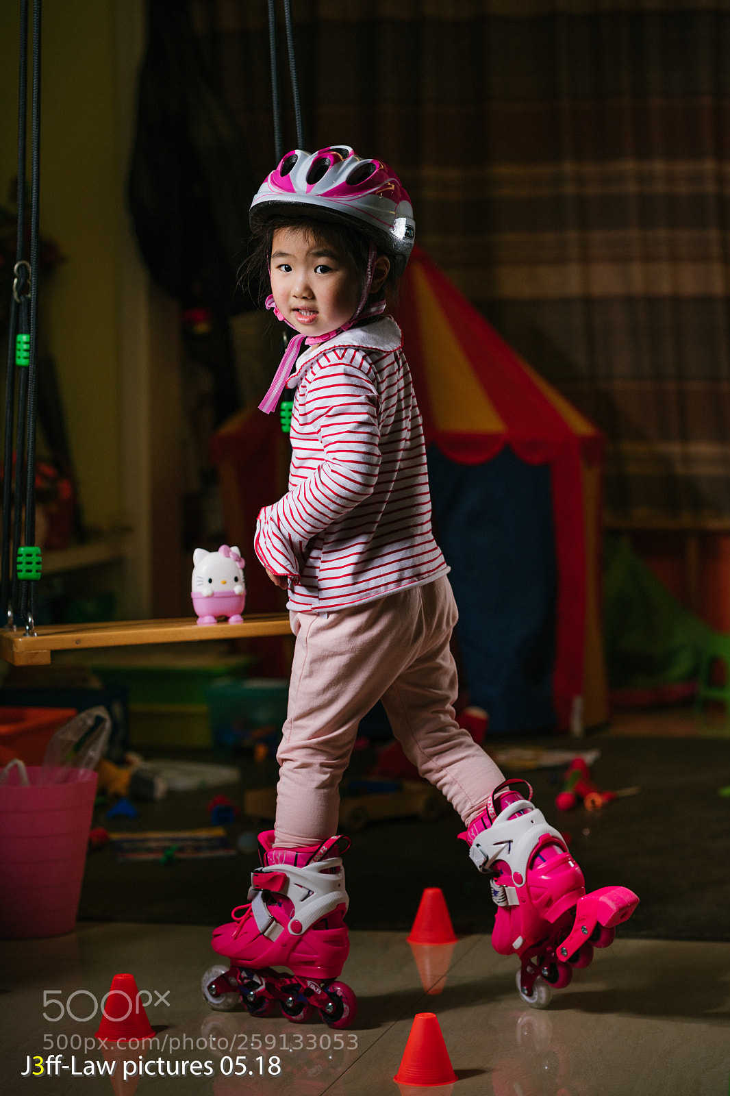 Sony a9 sample photo. 小怪兽现在也是溜冰小能手了 photography