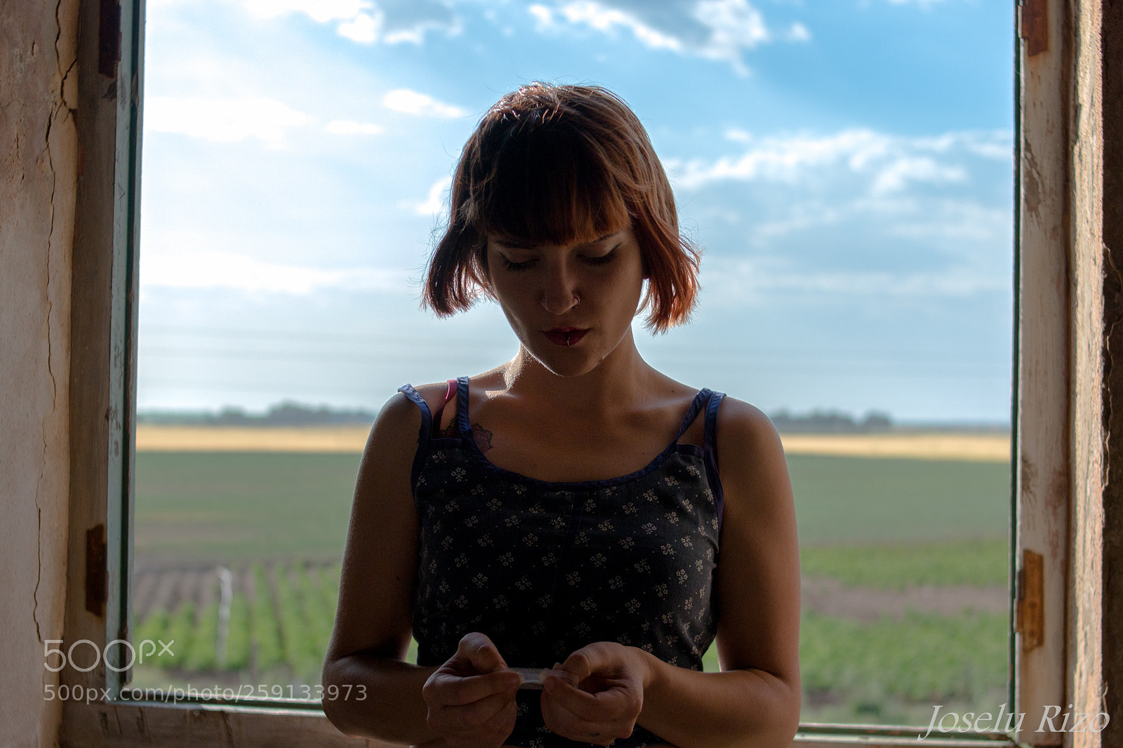 Canon EOS 70D sample photo. How about a cigarette? photography