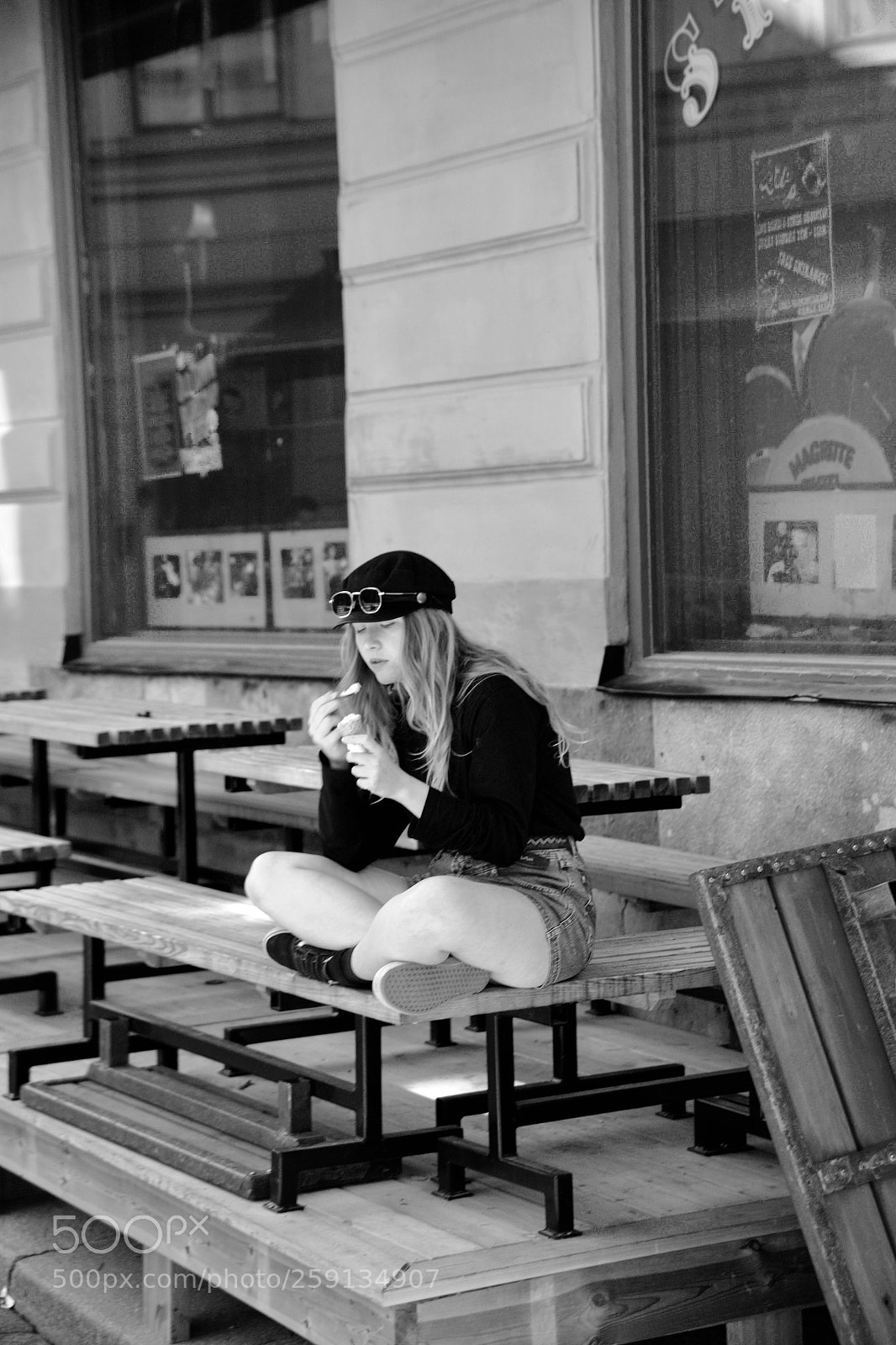 Canon EOS 6D sample photo. Enjoy the ice cream... photography