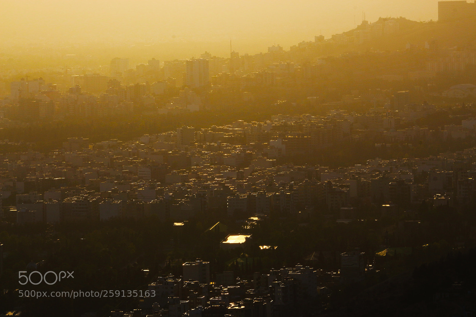 Canon EOS 700D (EOS Rebel T5i / EOS Kiss X7i) sample photo. Yellow city photography