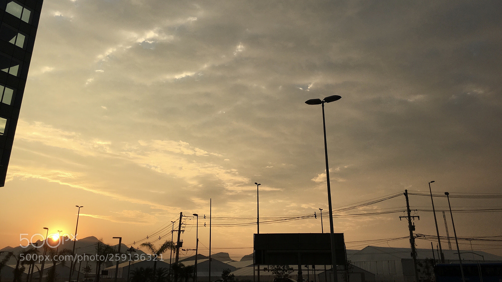 Apple iPhone 6s sample photo. Sun photography