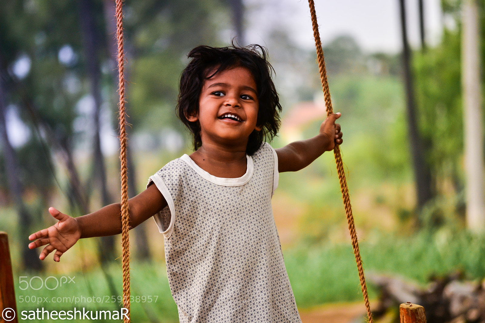 Nikon D3100 sample photo. Smiley !! photography