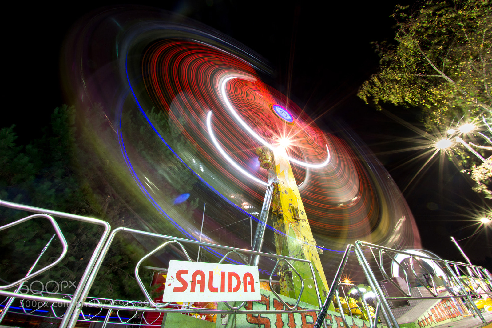 Nikon D7200 sample photo. Amusement park in motion photography