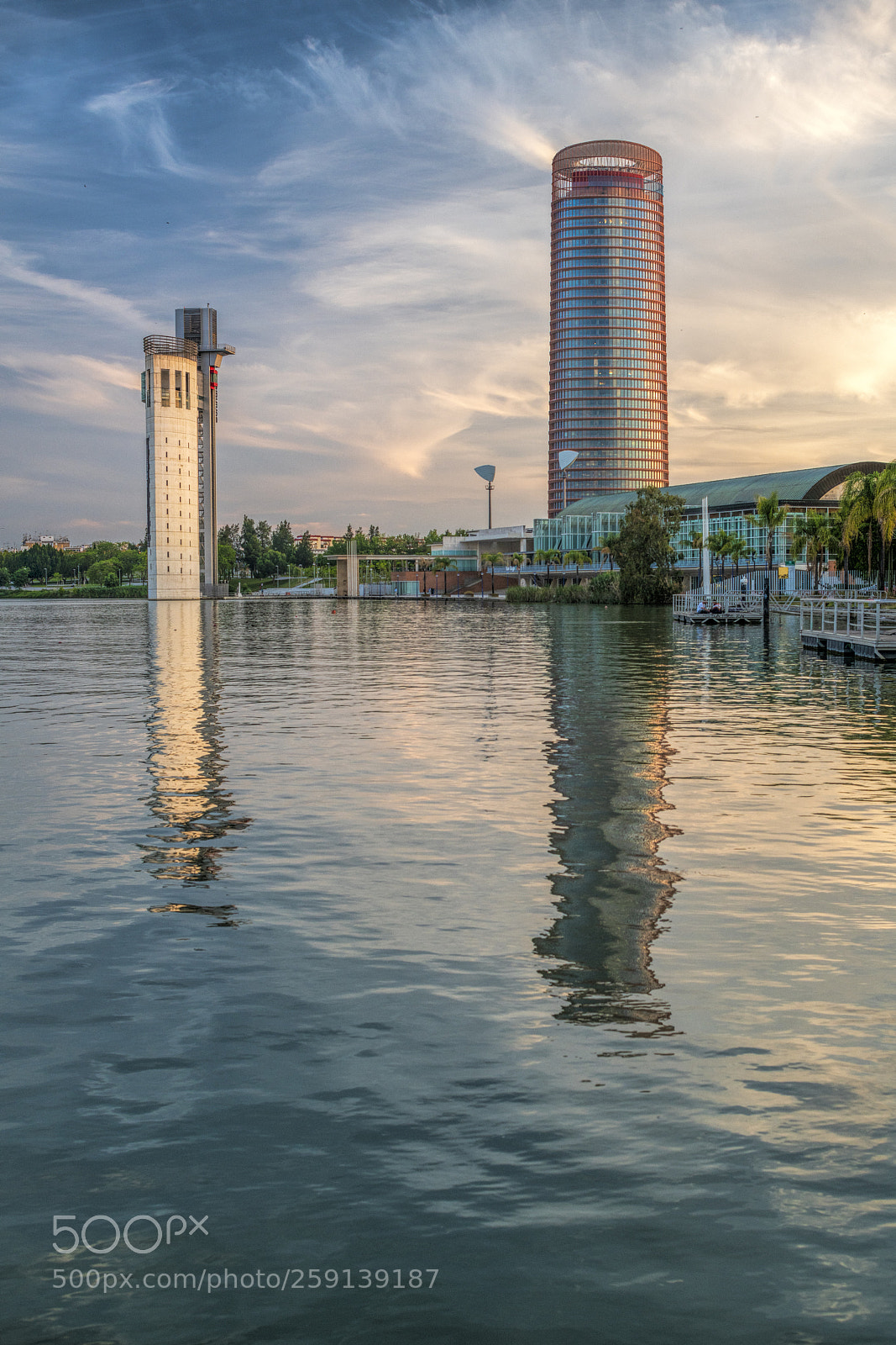 Sony a7R II sample photo. Torre sevilla skyscraper right photography