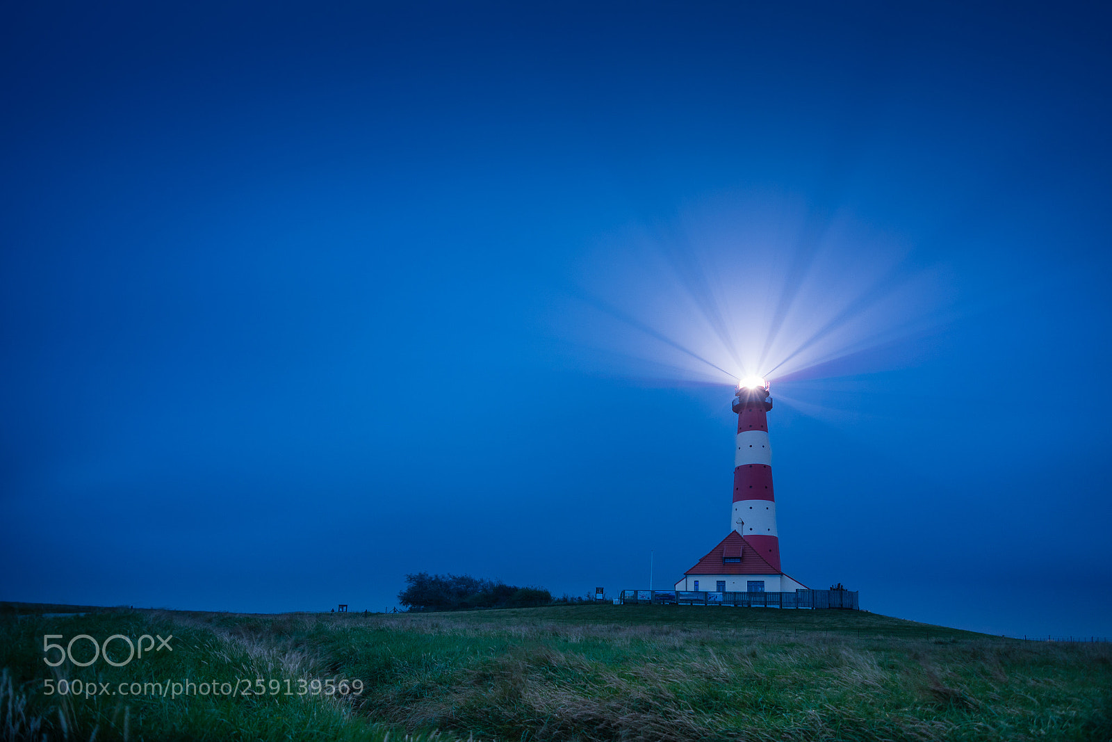 Nikon D7100 sample photo. North sea candle photography