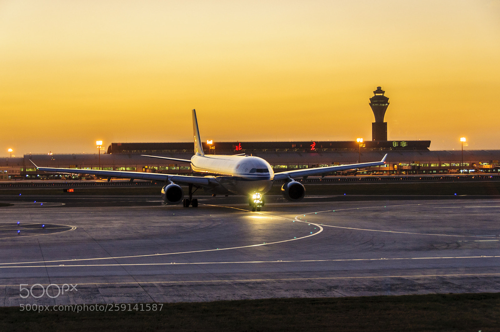 Nikon D90 sample photo. Beijing airport photography