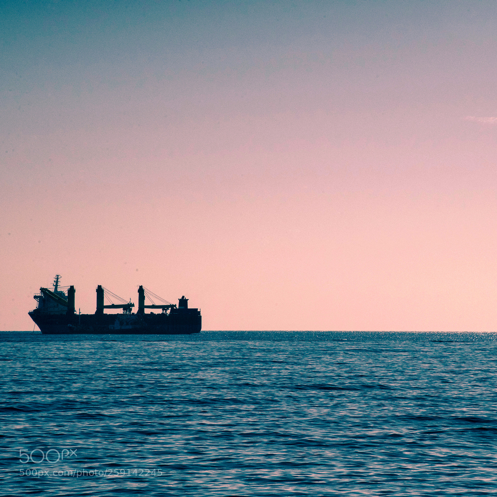 Nikon D610 sample photo. Ships photography
