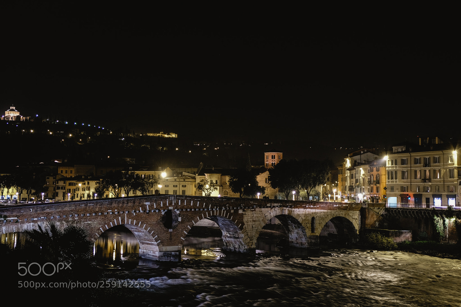 Fujifilm X-T20 sample photo. Ponte pietra photography