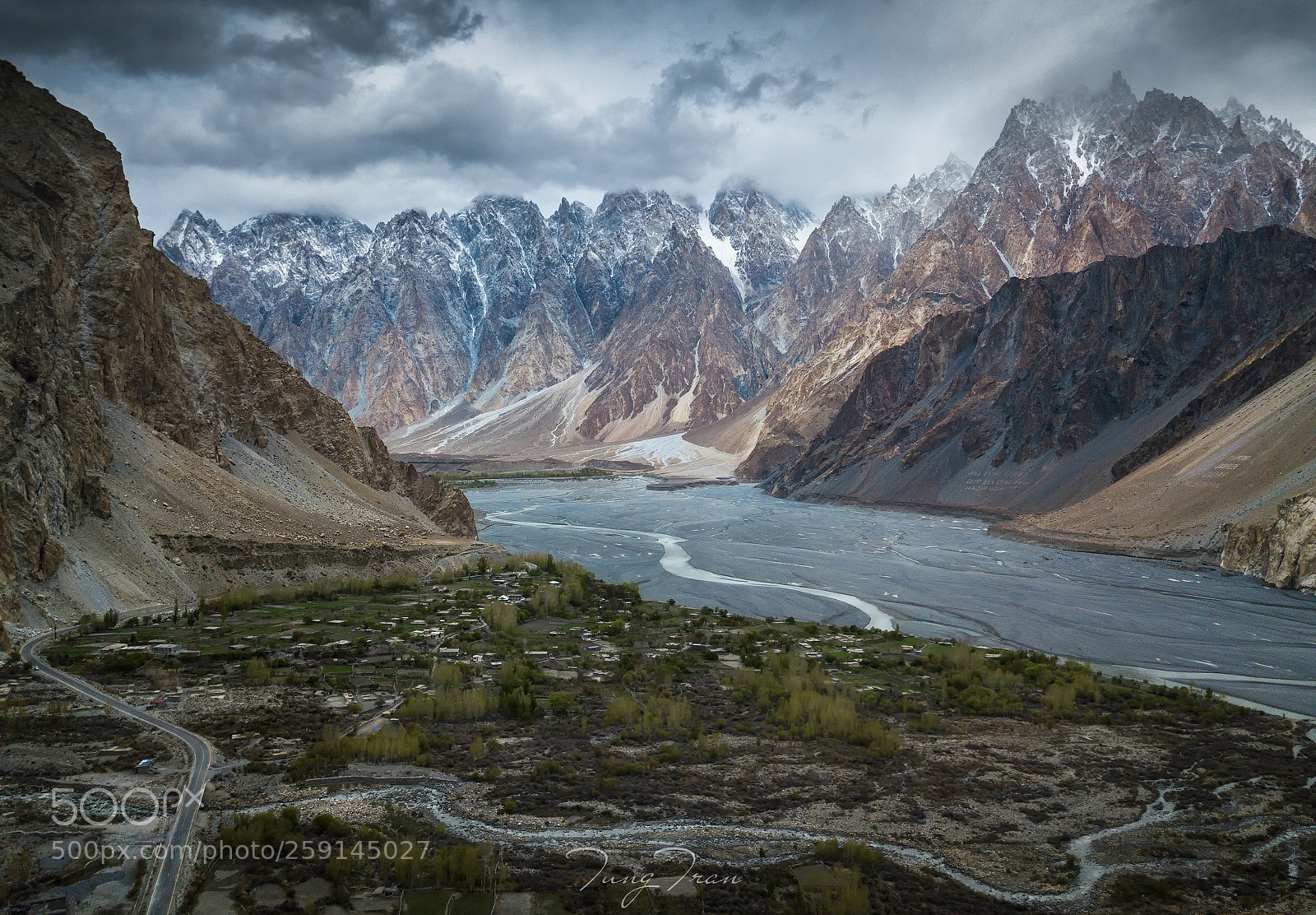 DJI FC220 sample photo. Passu village from above photography