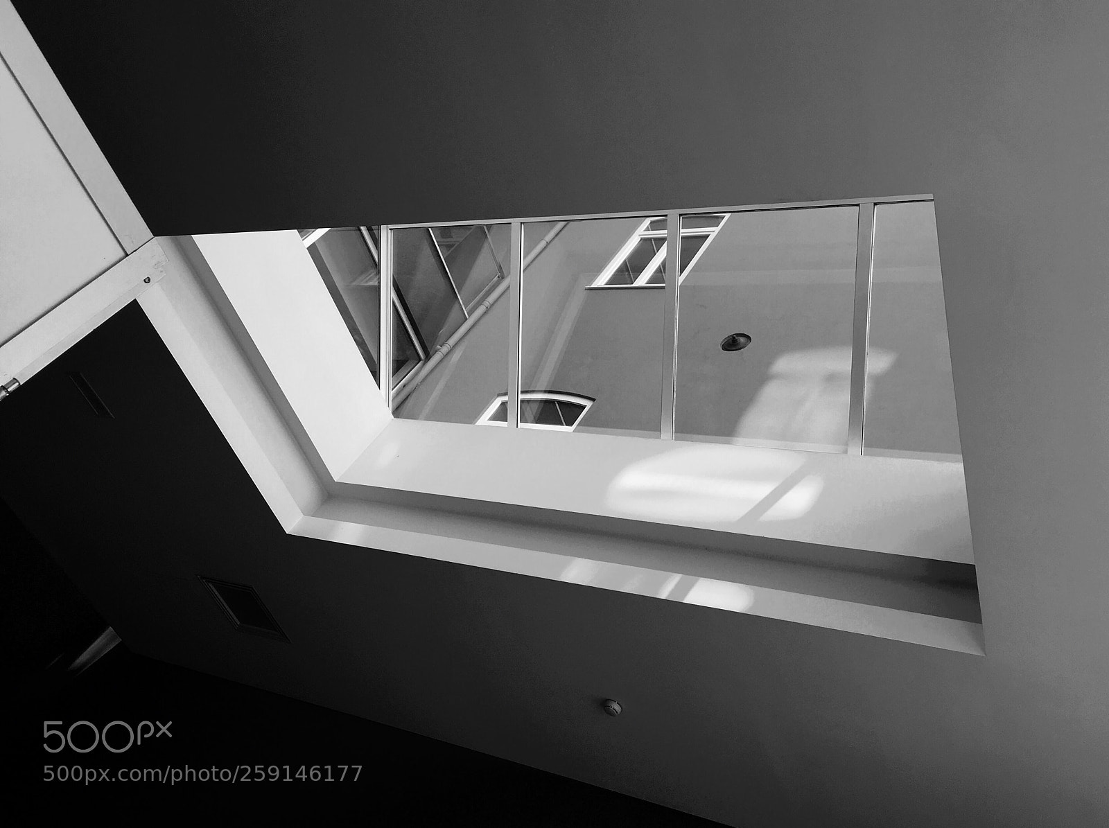 Apple iPhone SE sample photo. Skylight  photography