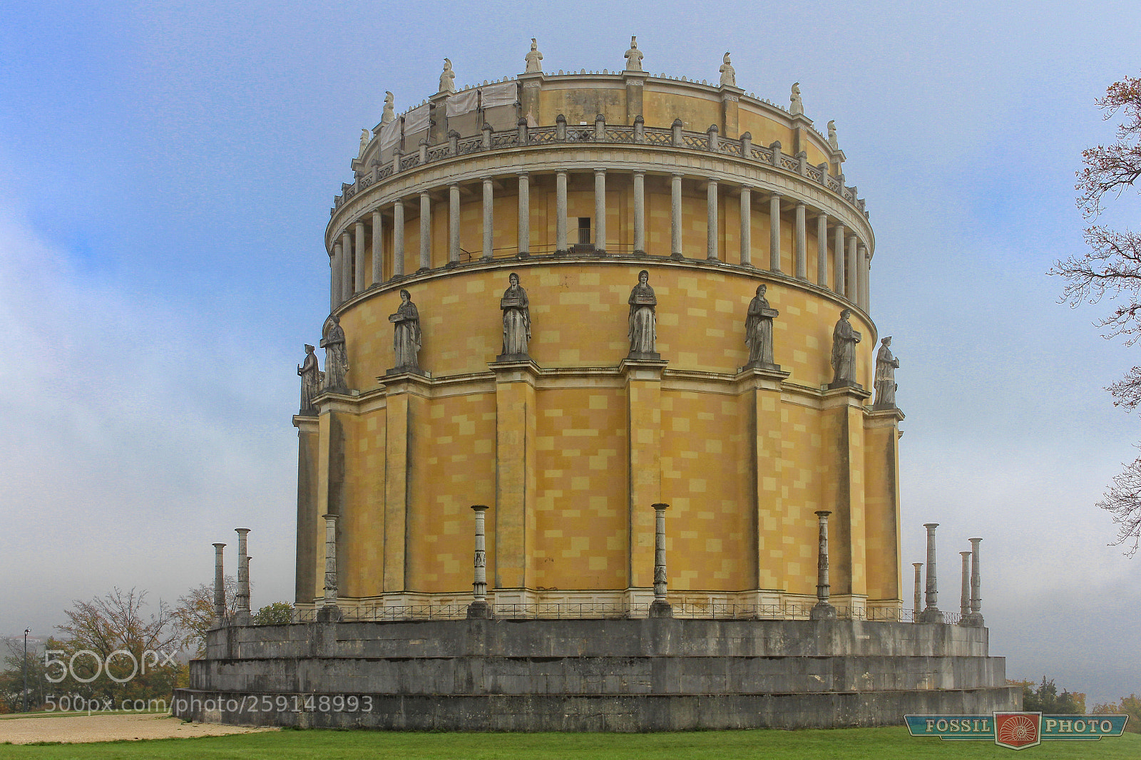 Canon EOS 700D (EOS Rebel T5i / EOS Kiss X7i) sample photo. Befreiungshalle kelheim photography