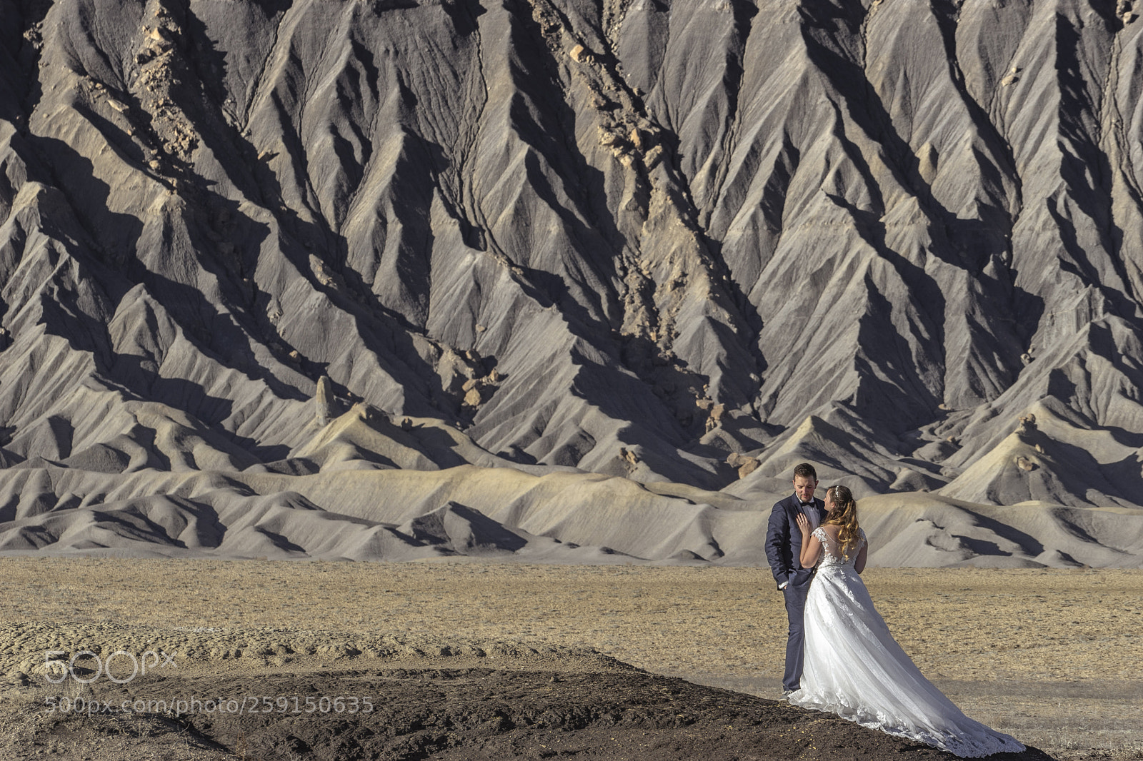 Sony a7 II sample photo. Factory butte & love photography