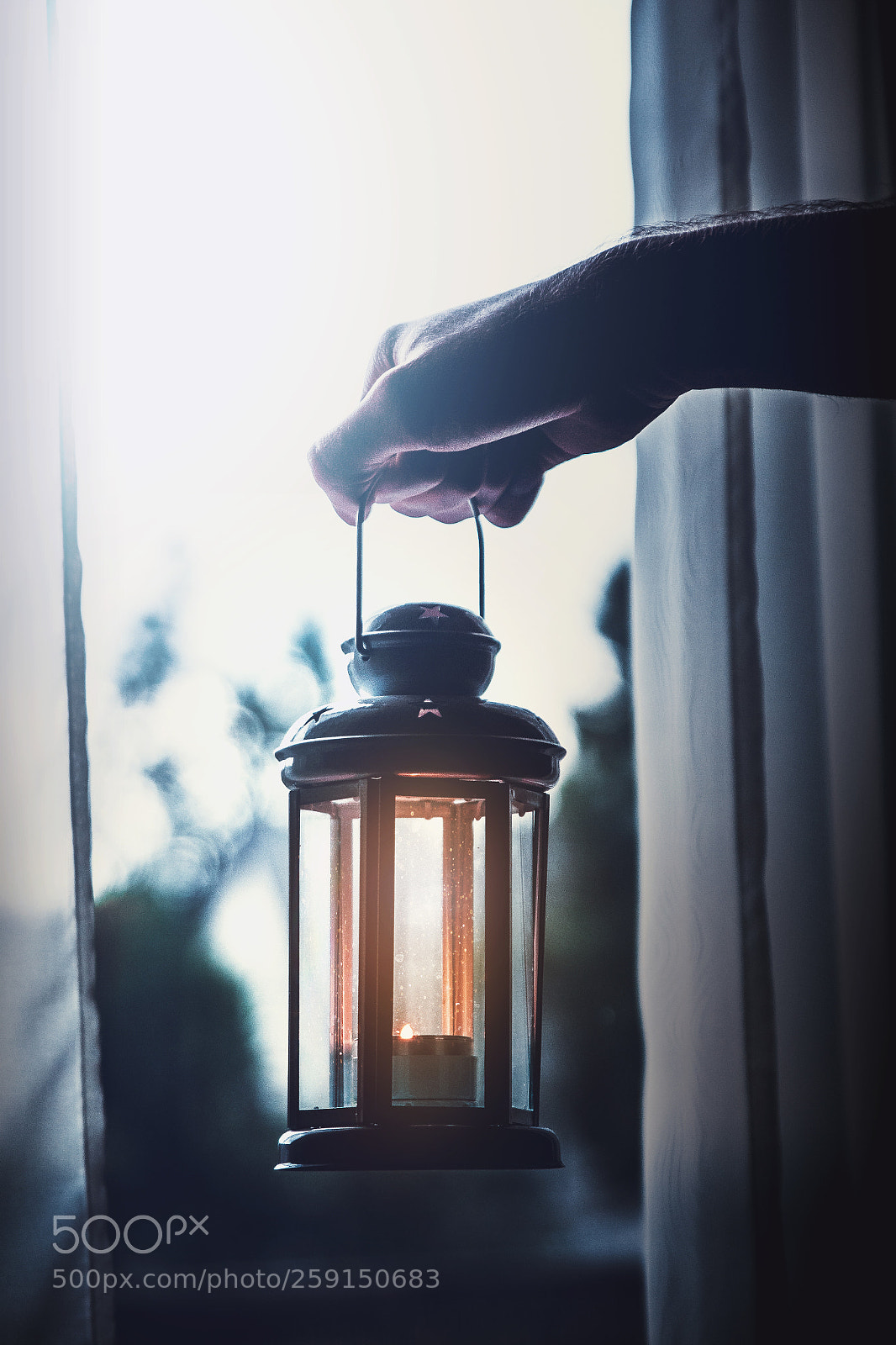 Canon EOS 60D sample photo. Lantern photography