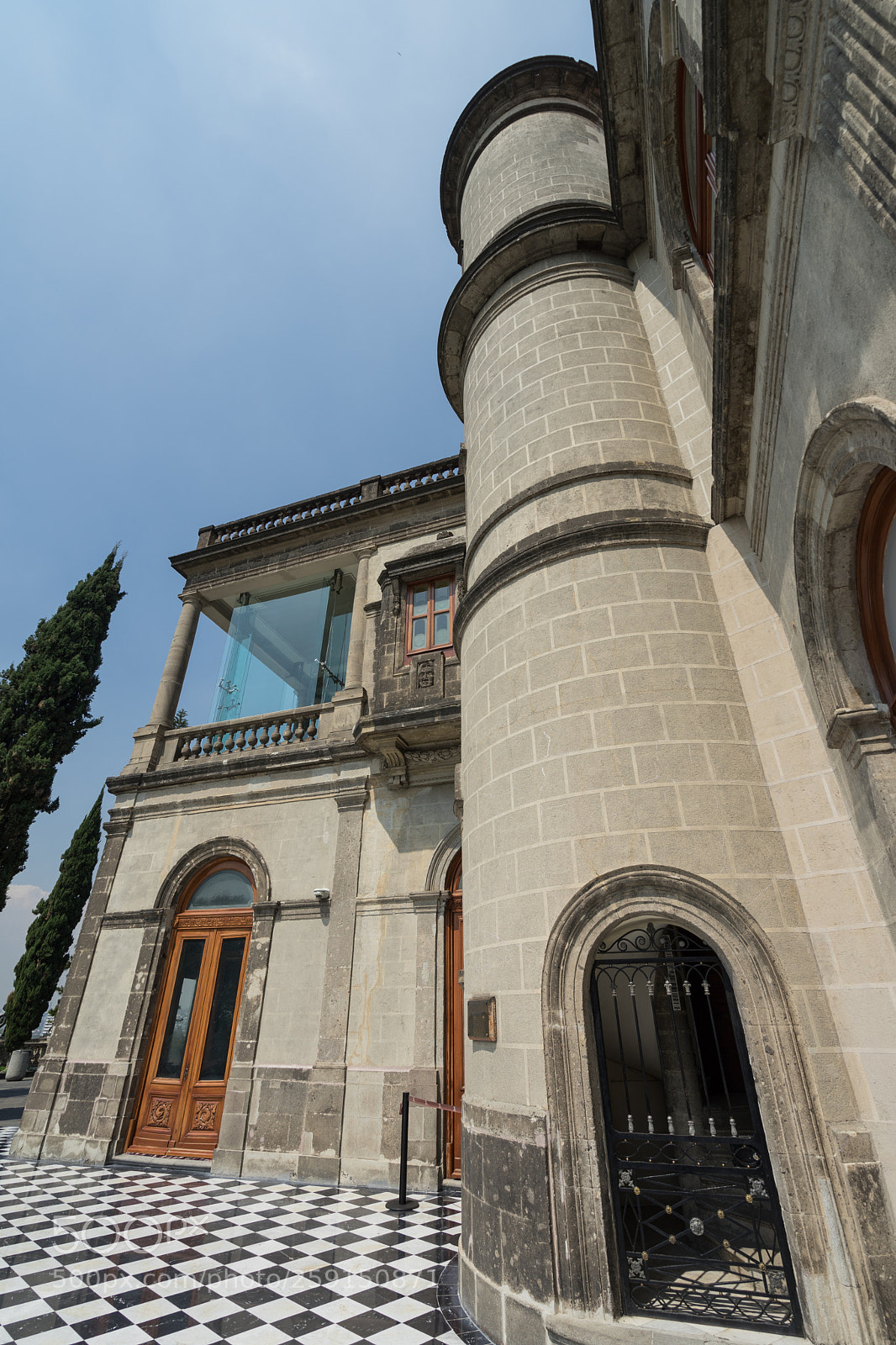 Sony a7 II sample photo. Chapultepec castle´s doors photography