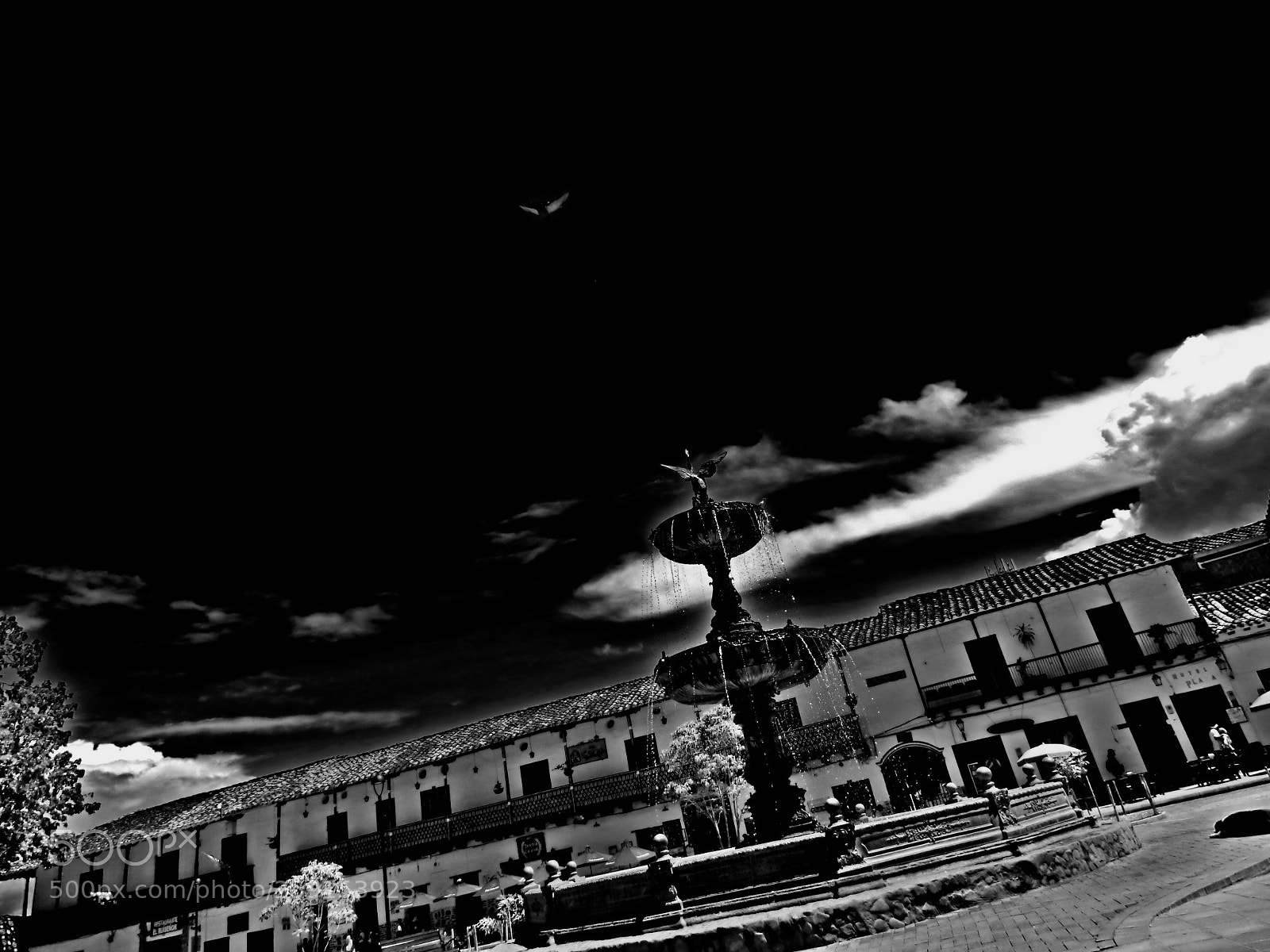 Nikon Coolpix L820 sample photo. Perspective photography