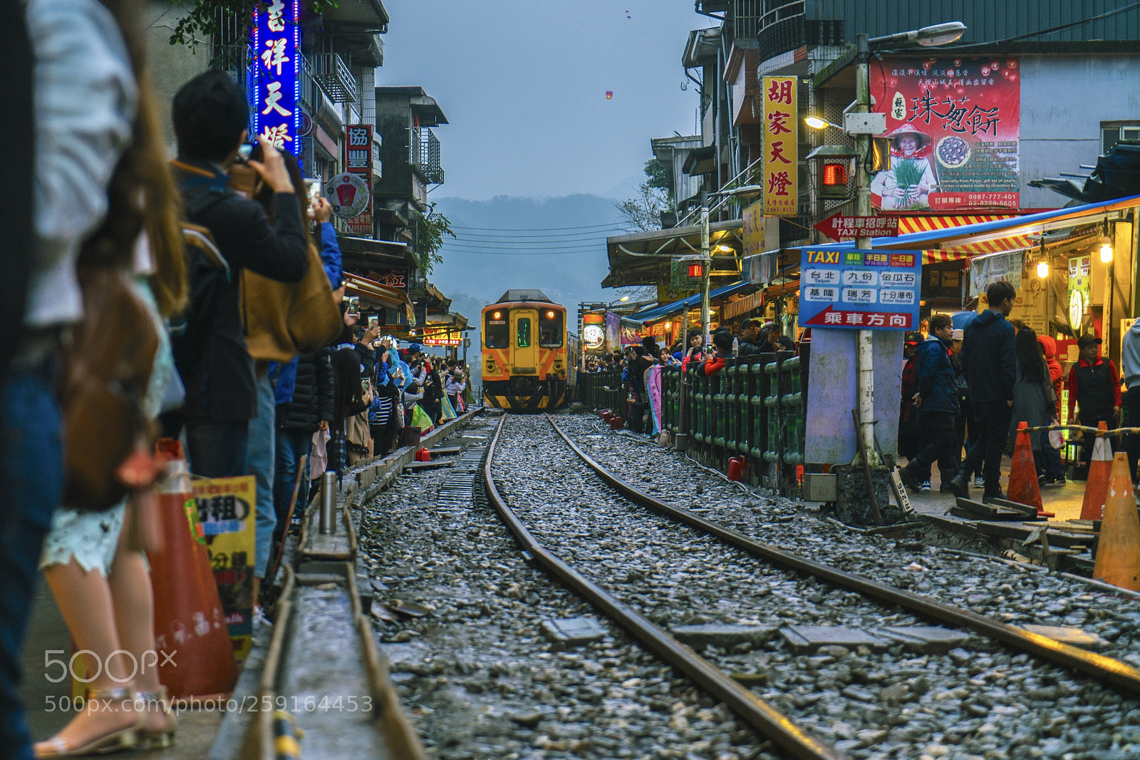 Sony a7R II sample photo. 台湾·十分 photography