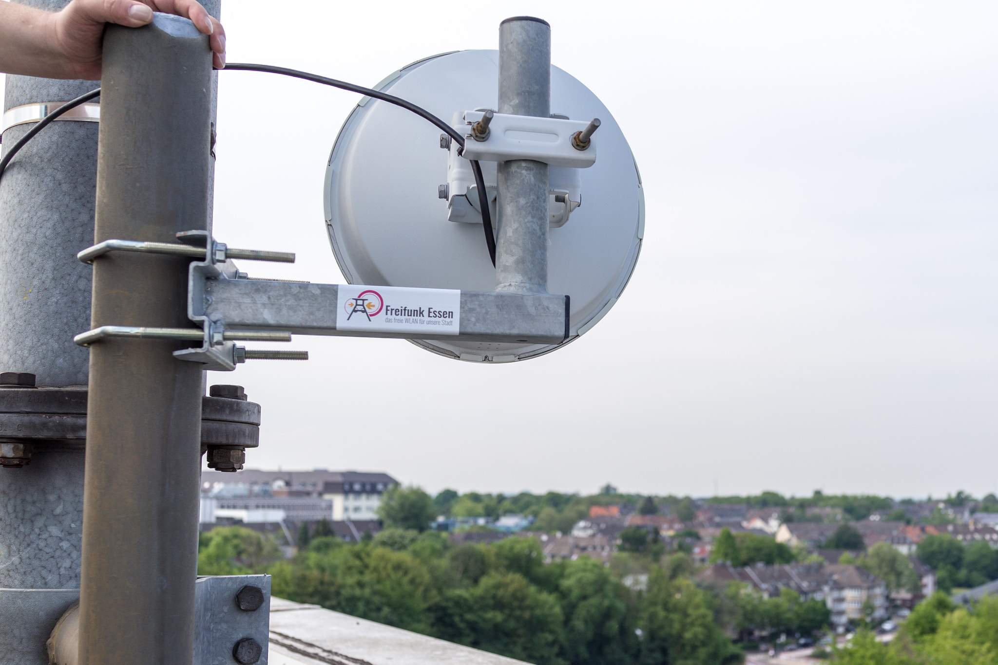 Sony Cyber-shot DSC-RX1 sample photo. Freifunk essen: richtfunk-antenne auf dem dach des Übergangswohnheims klinkestraße blick zum... photography