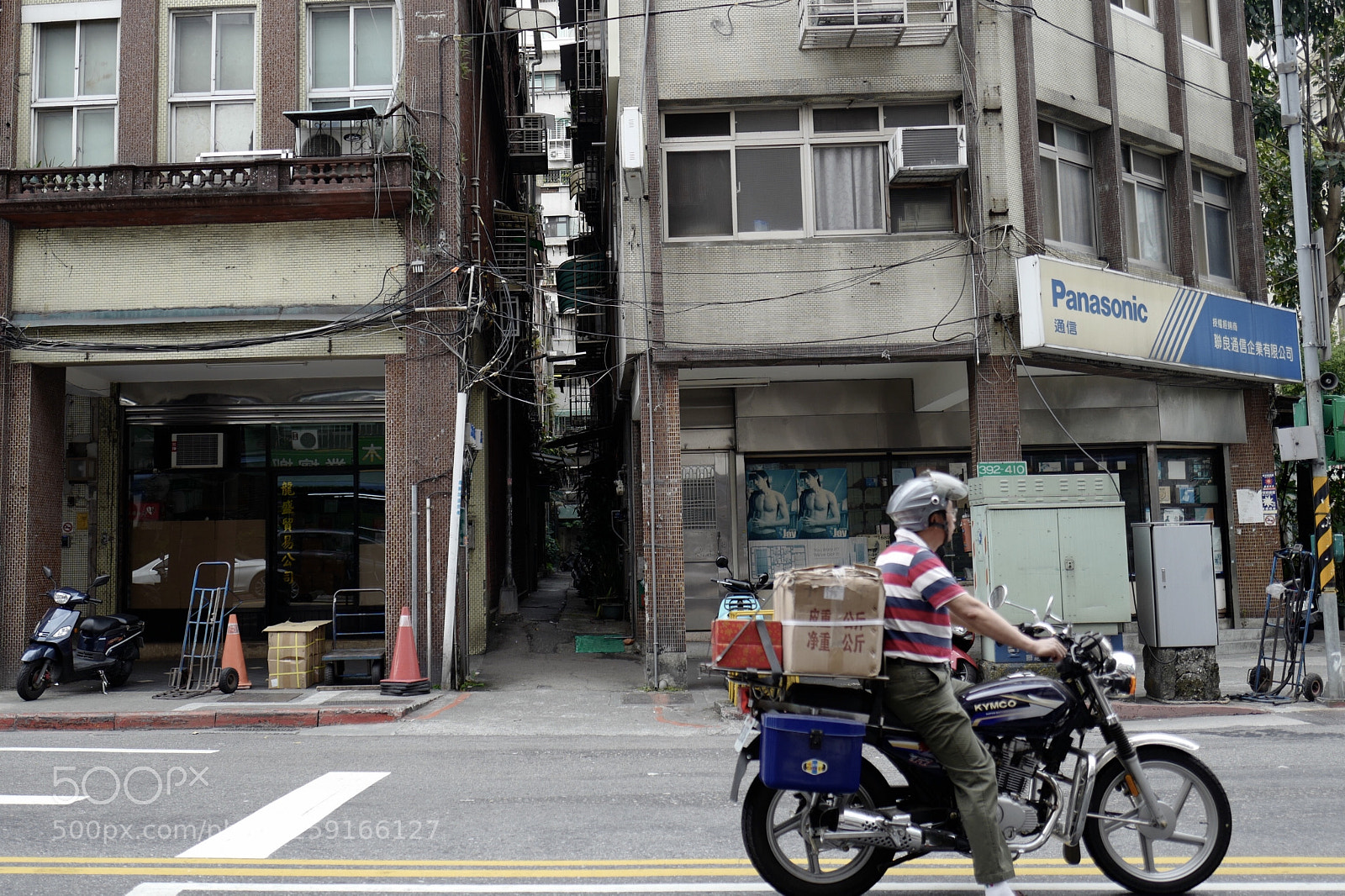 Leica Q (Typ 116) sample photo. 後巷 photography