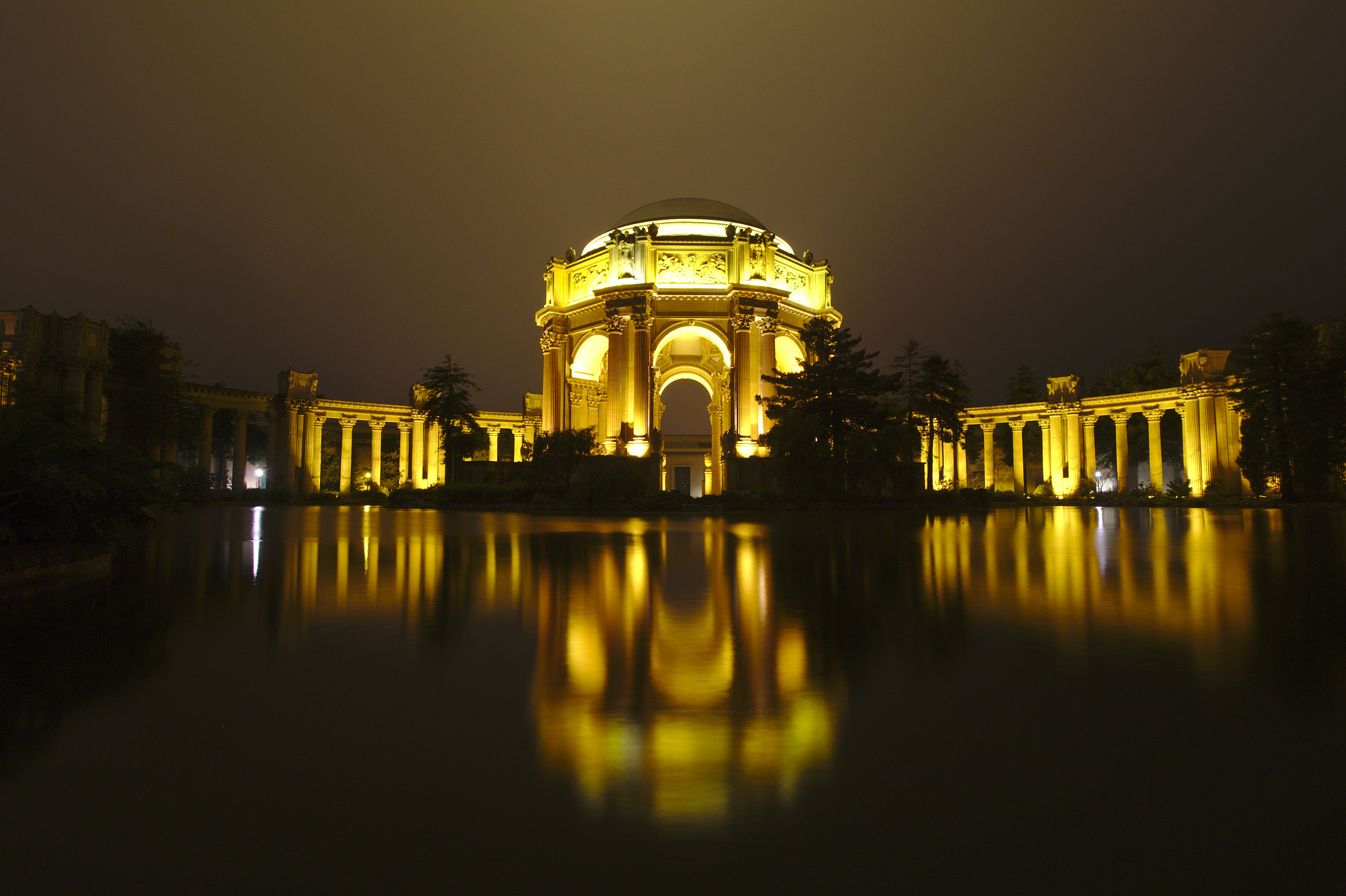 Canon EOS 600D (Rebel EOS T3i / EOS Kiss X5) sample photo. Palace of fine arts in san francisco by night photography
