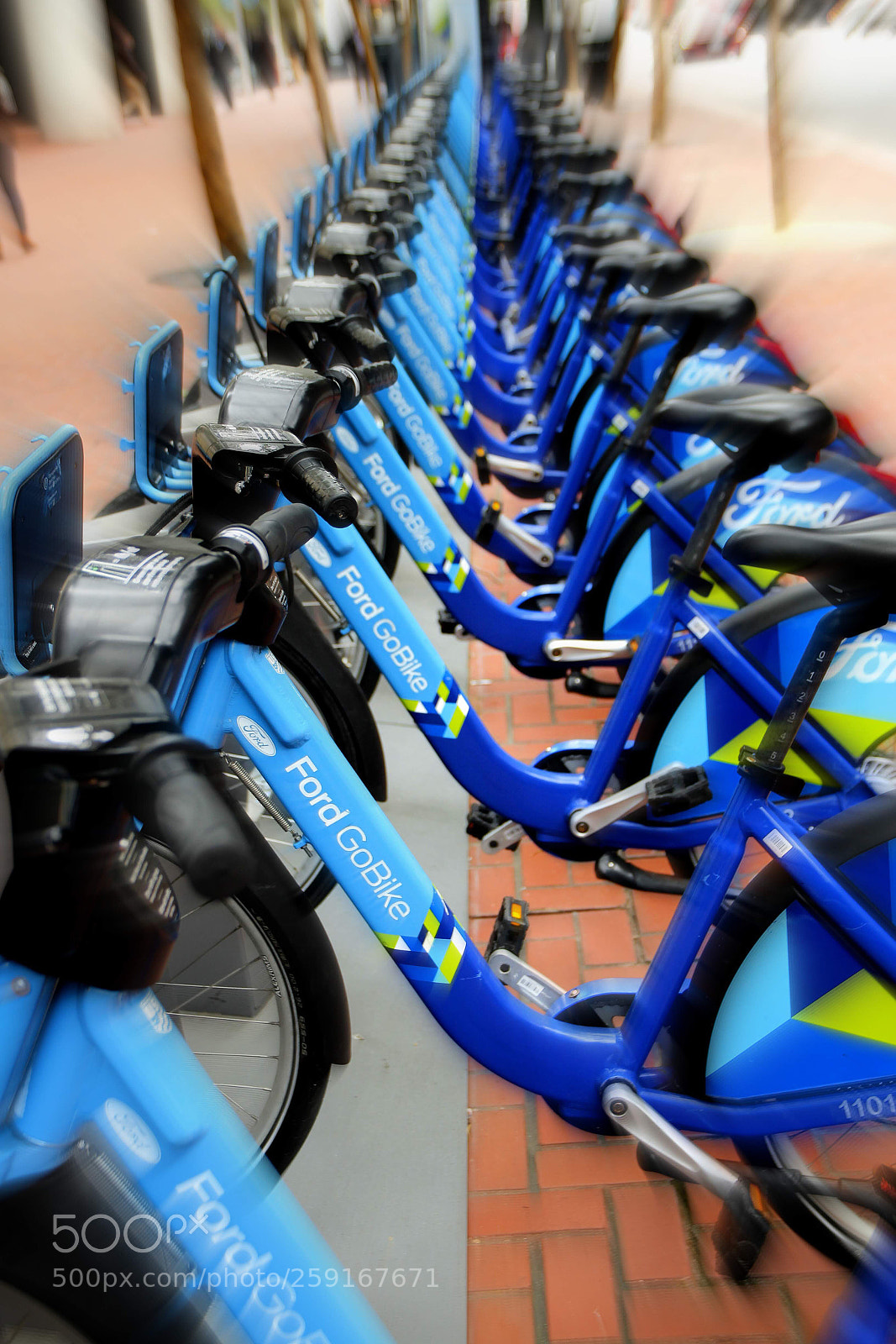 Canon EOS 600D (Rebel EOS T3i / EOS Kiss X5) sample photo. So many bikes photography