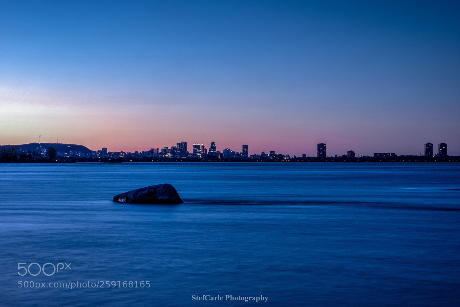Sony SLT-A77 sample photo. Sunset on montreal  photography