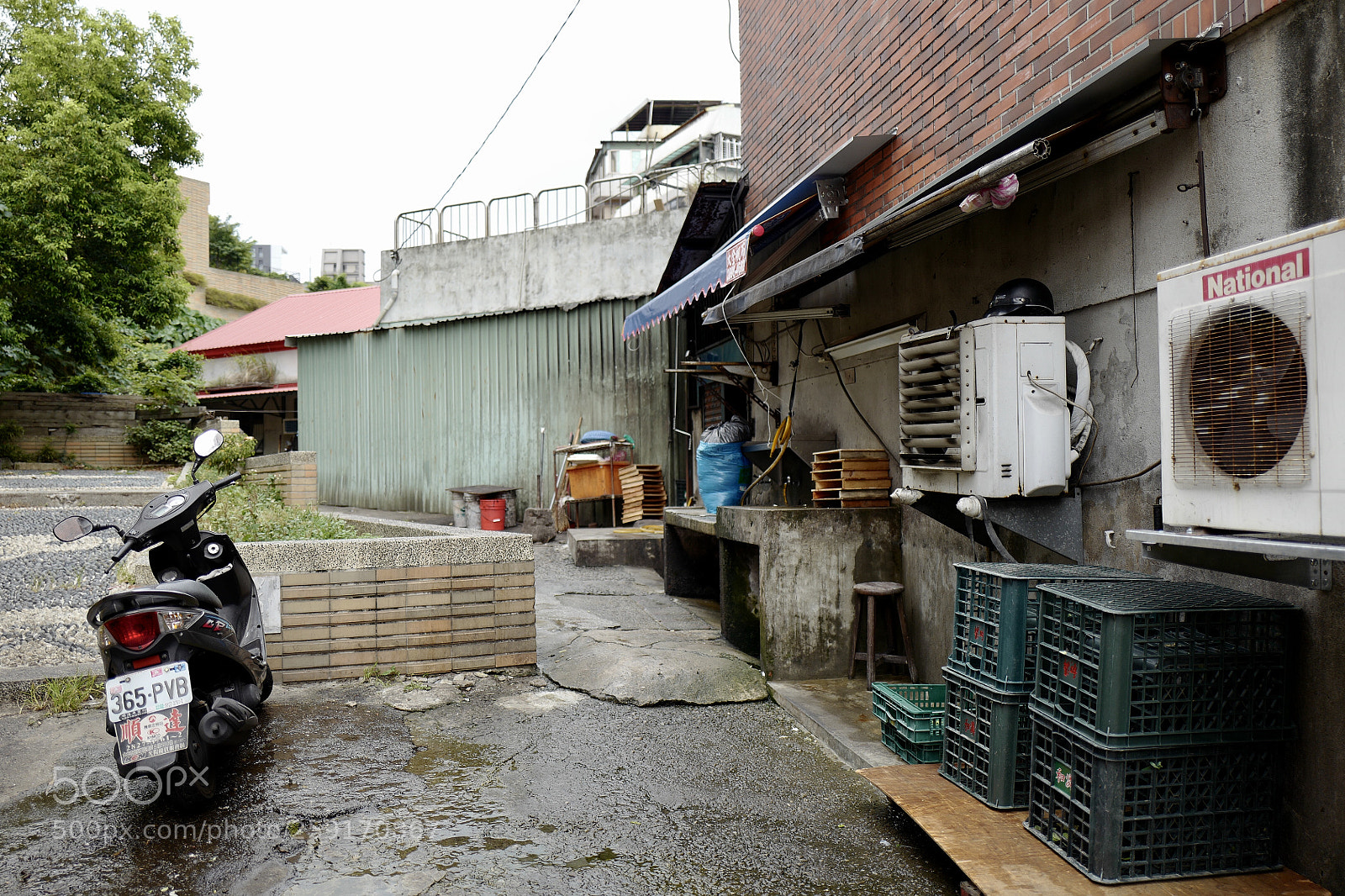 Leica Q (Typ 116) sample photo. 後巷 photography
