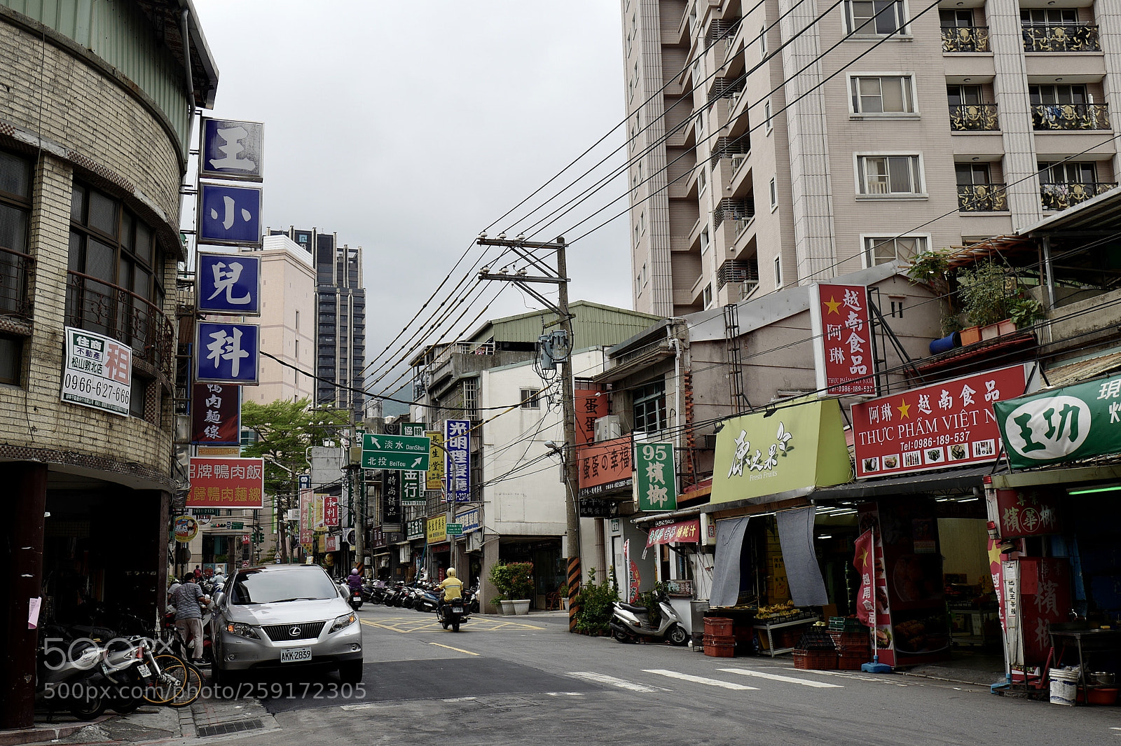 Leica Q (Typ 116) sample photo. 王小兒科 photography