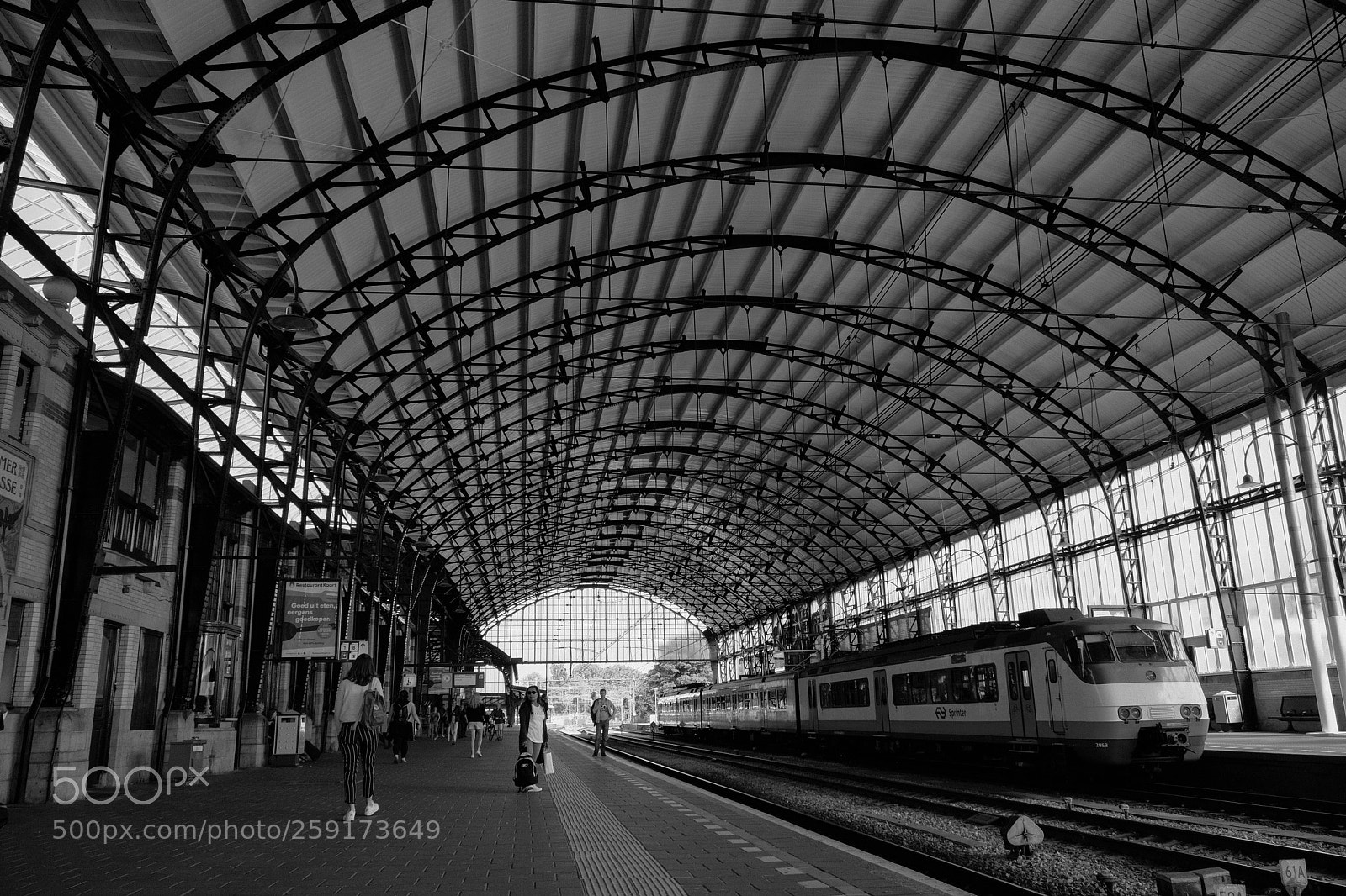 Fujifilm X-H1 sample photo. Train ride back home photography