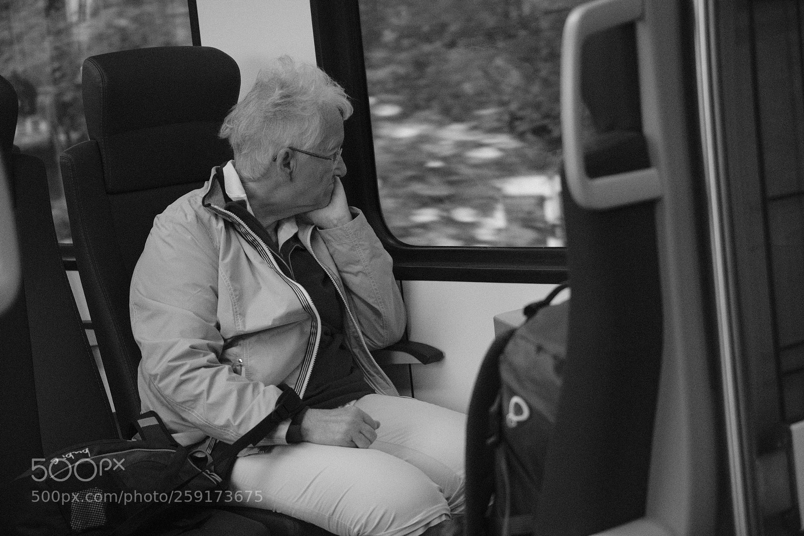 Fujifilm X-H1 sample photo. Train ride back home photography