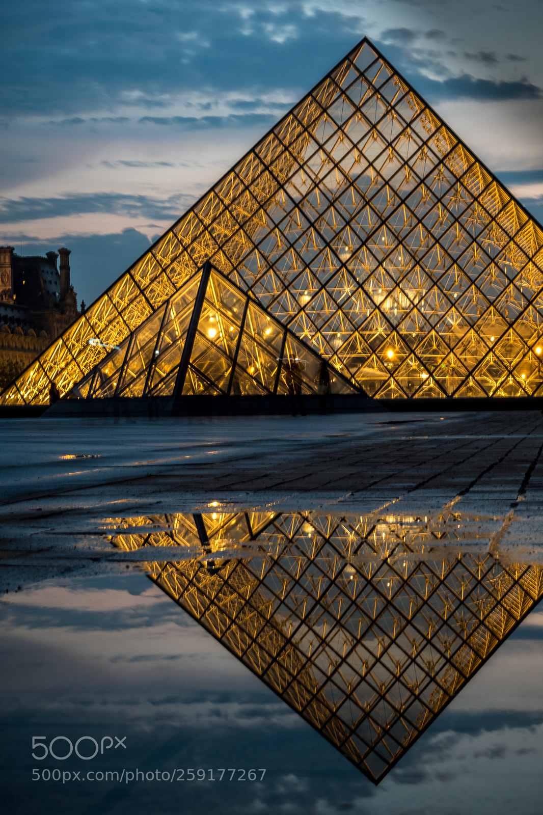 Nikon D5500 sample photo. Le louvre reflection photography