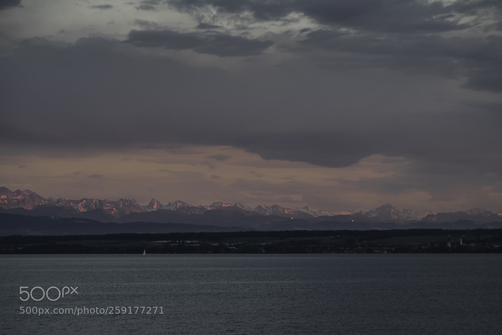 Fujifilm X-T1 sample photo. Zwei fenster blinken photography