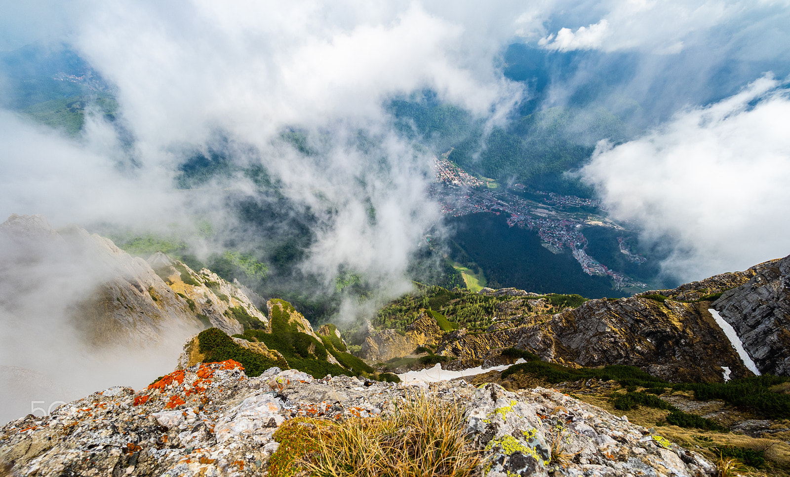 Olympus OM-D E-M1 Mark II sample photo. Bucegi photography