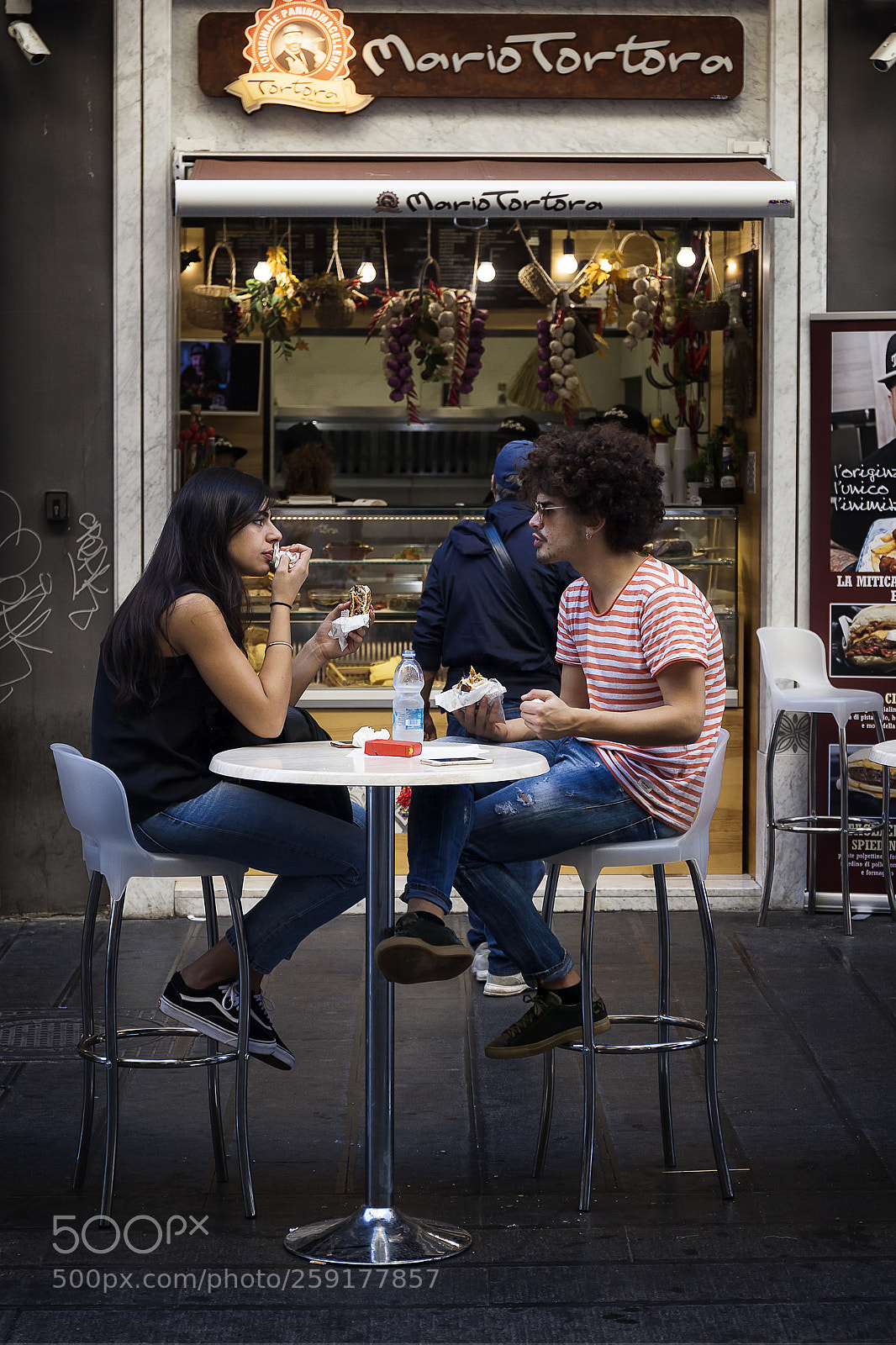 Canon EOS 5D Mark II sample photo. Boy and girl sit photography