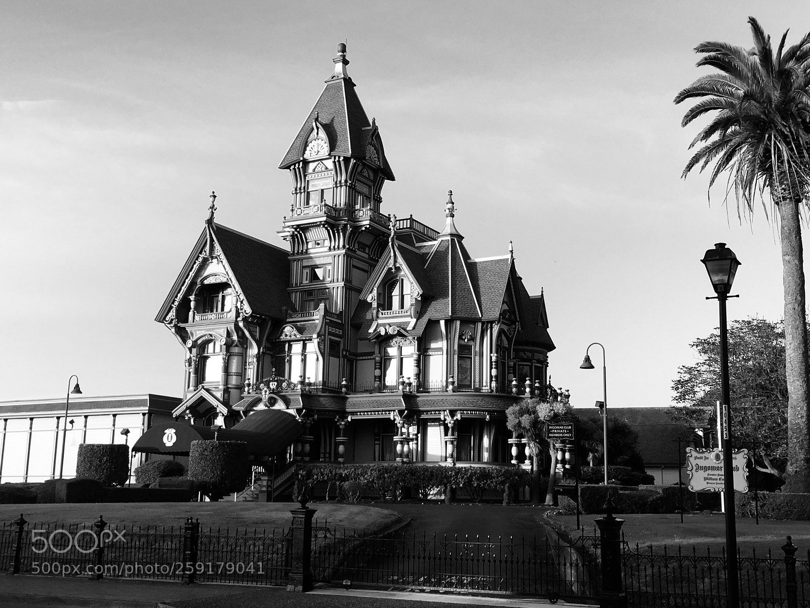 Apple iPhone 6s sample photo. Carson mansion  photography